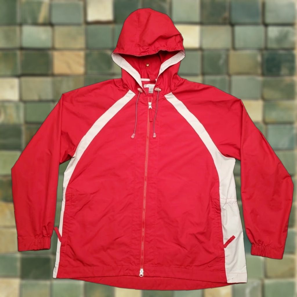 Nike VTG Nike Golf Jacket Womens L Red White Hooded Windbreaker Size L / US 10 / IT 46 - 1 Thumbnail