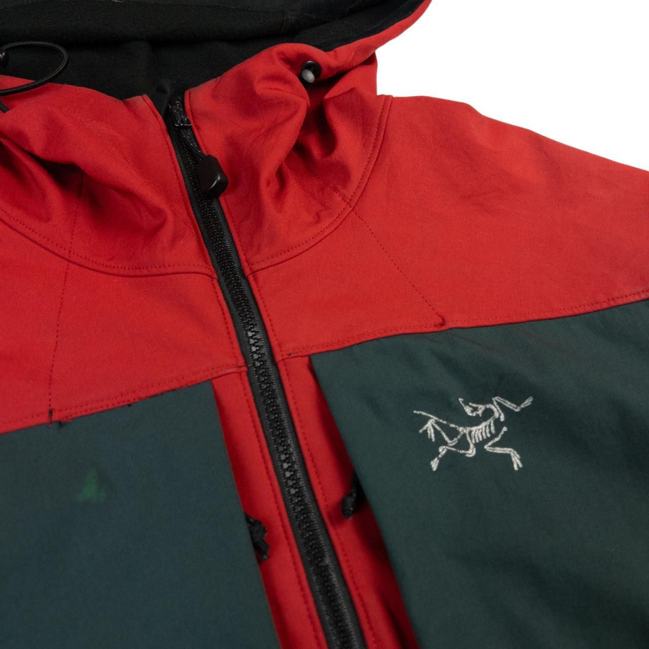 Arc'teryx Vintage Arcteryx Zip Up Waterproof Jacket Size L Size US L / EU 52-54 / 3 - 7 Thumbnail