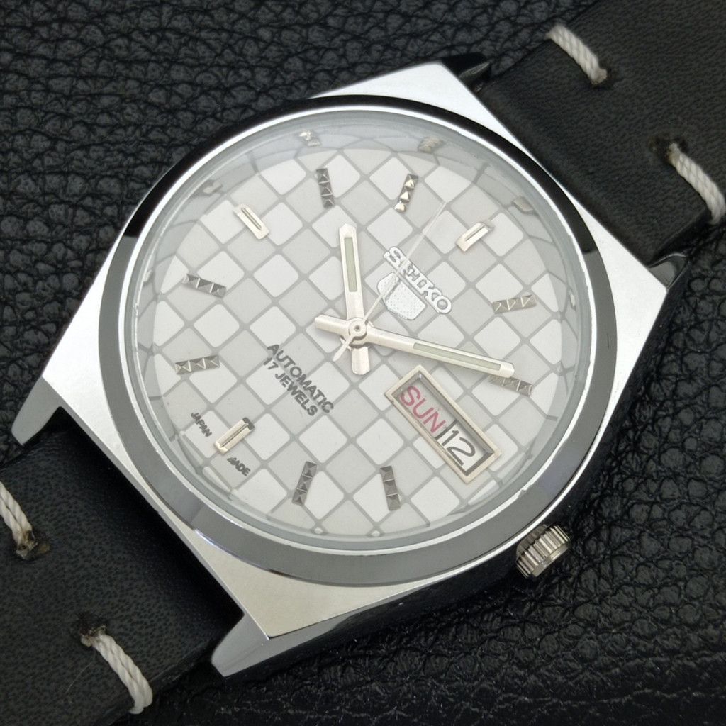 Seiko REFURBISHED VINTAGE SEIKO 5 AUTO JAPAN MENS WATCH a440224 Size 38 - 6 Thumbnail