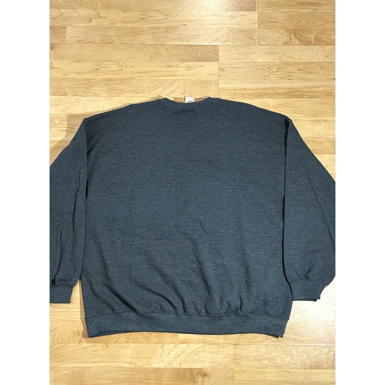 Vintage VINTAGE Yellowstone Dutton Ranch Sweater Gray Sweatshirt Pullover 2XL XXL Men Regular Crew Neck Logo All Seasons TV Casual Knit Shirt? Size US XXL / EU 58 / 5 - 2 Thumbnail