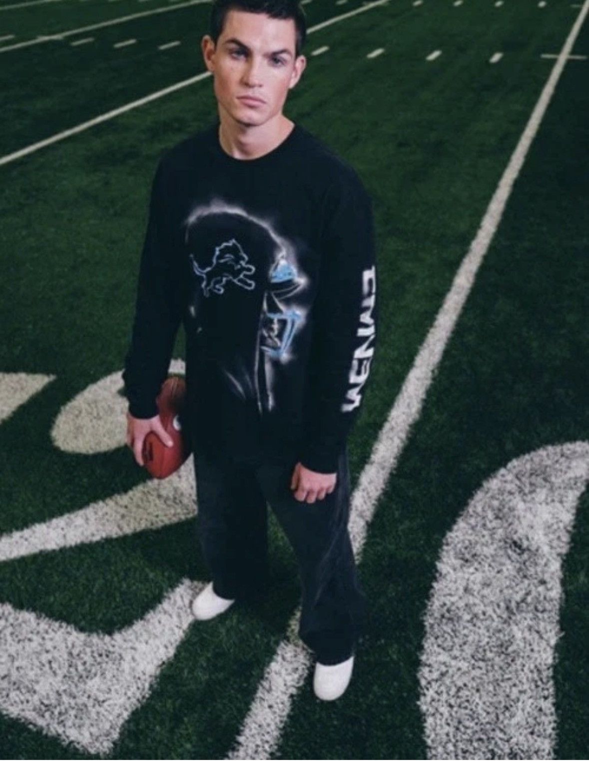 Eminem Eminem x Detroit Lions Capsule Silhouette Long Sleeve Shirt Size US M / EU 48-50 / 2 - 5 Thumbnail