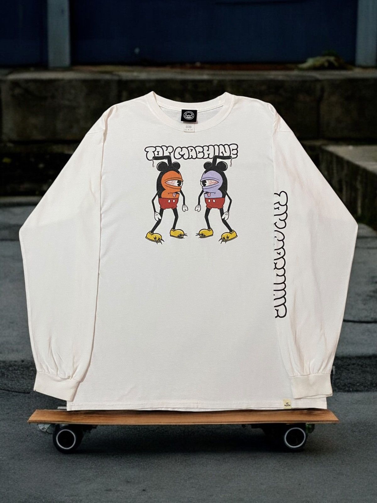 Toy Machine Y2k Toy Machine Rip Off Mickey Mouse Longsleeve Skate Tees Size US XL / EU 56 / 4 - 1 Thumbnail