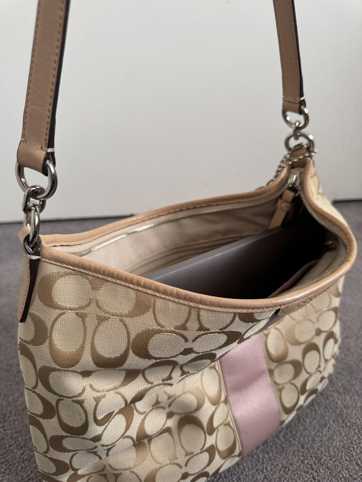 Coach Cream and pink vintage fabric Coach bag with accessory Size ONE SIZE - 5 Thumbnail