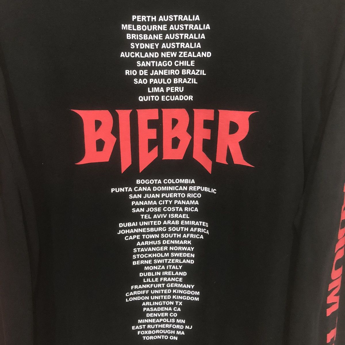 Band Tees × H&M 2017 Team Bieber Stadium Tour Pullover Size US M / EU 48-50 / 2 - 2 Thumbnail