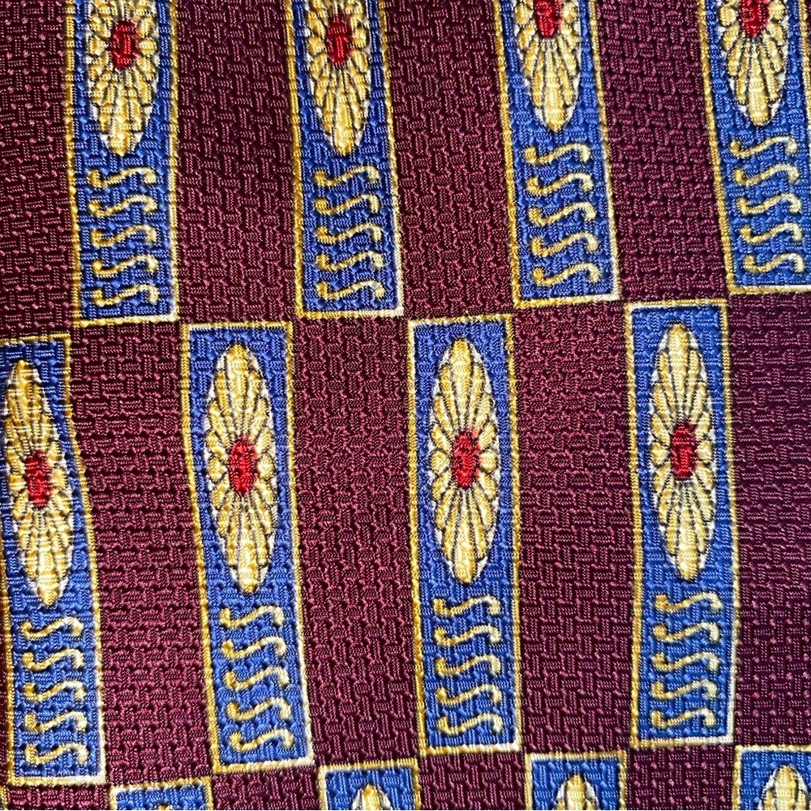 Dior Christian Dior Vintage 100% Silk Art Deco Print Tie Burgundy Size ONE SIZE - 7 Thumbnail