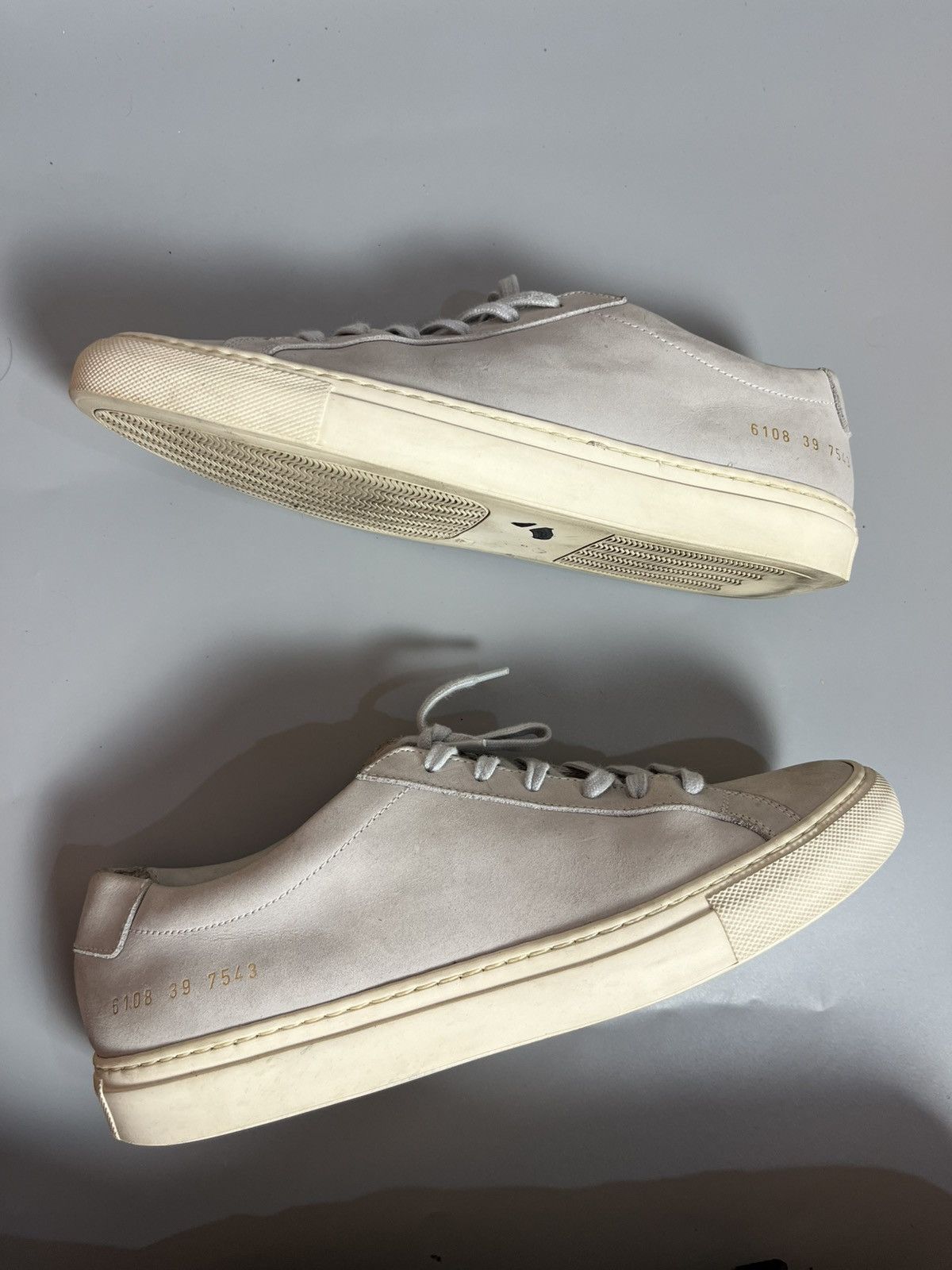 Common Projects Woman by Common Projects achilles low “warm grey” Size US 9 / IT 39 - 1 Thumbnail