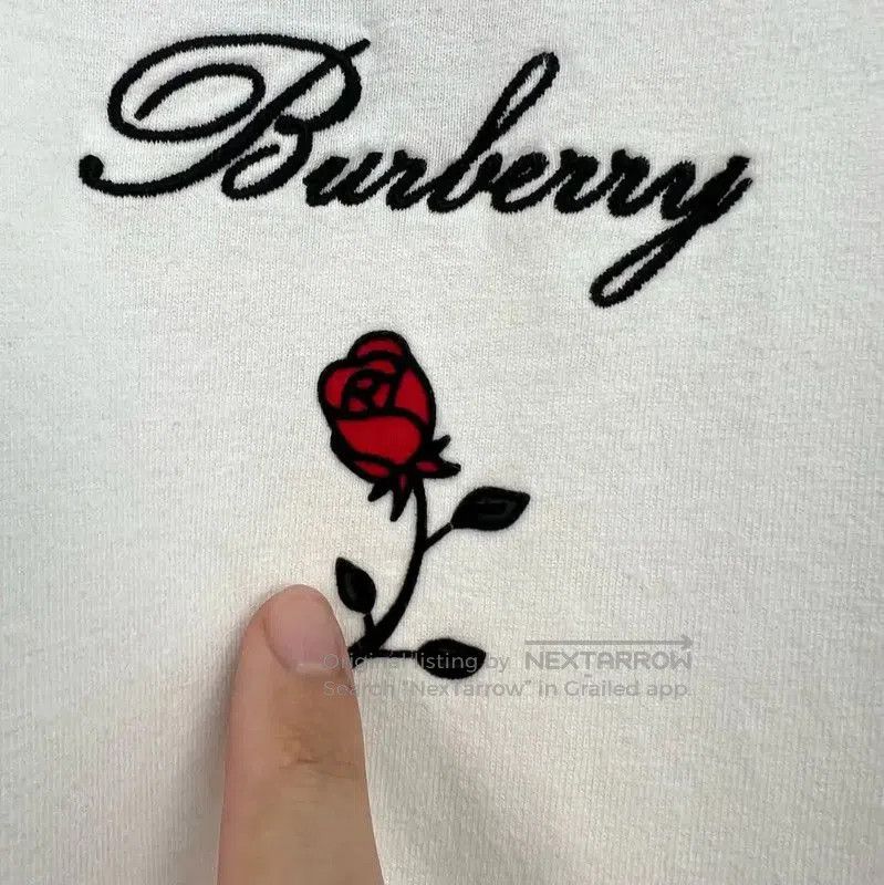 Burberry Burberry Embroidered Logo Short Sleeve T. Size US S / EU 44-46 / 1 - 5 Thumbnail