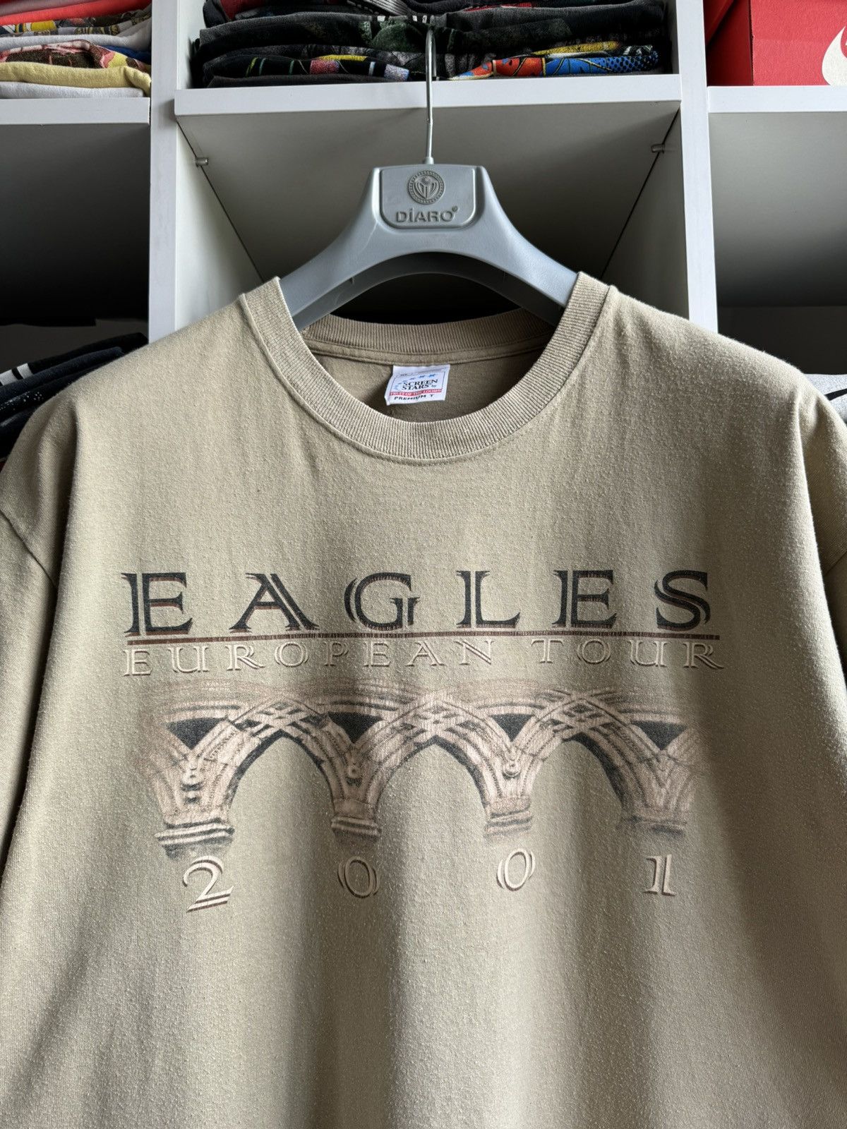 Band Tees Vintage 2001 The Eagles Graphic Band T Shirt Size US XL / EU 56 / 4 - 3 Thumbnail