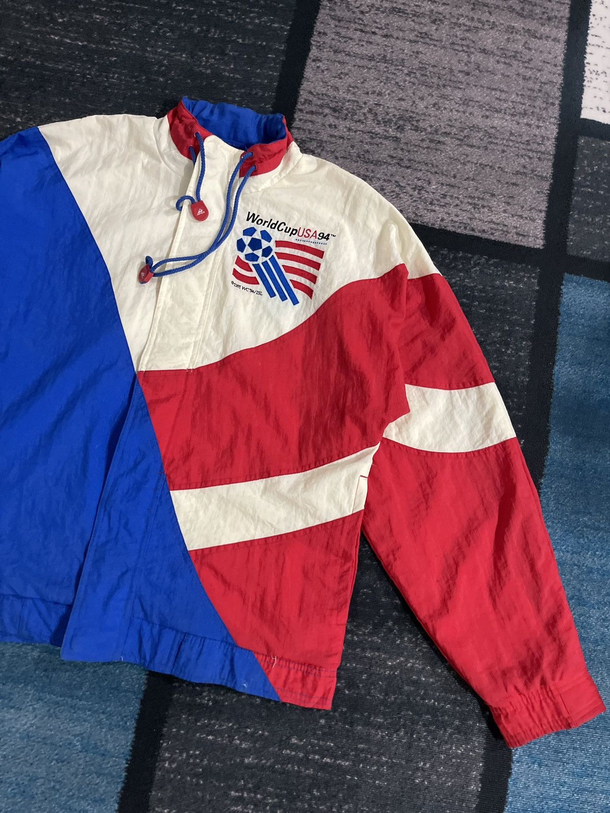 Vintage Vintage Apex One World Cup USA 1994 Football Jacket Size US L / EU 52-54 / 3 - 3 Thumbnail