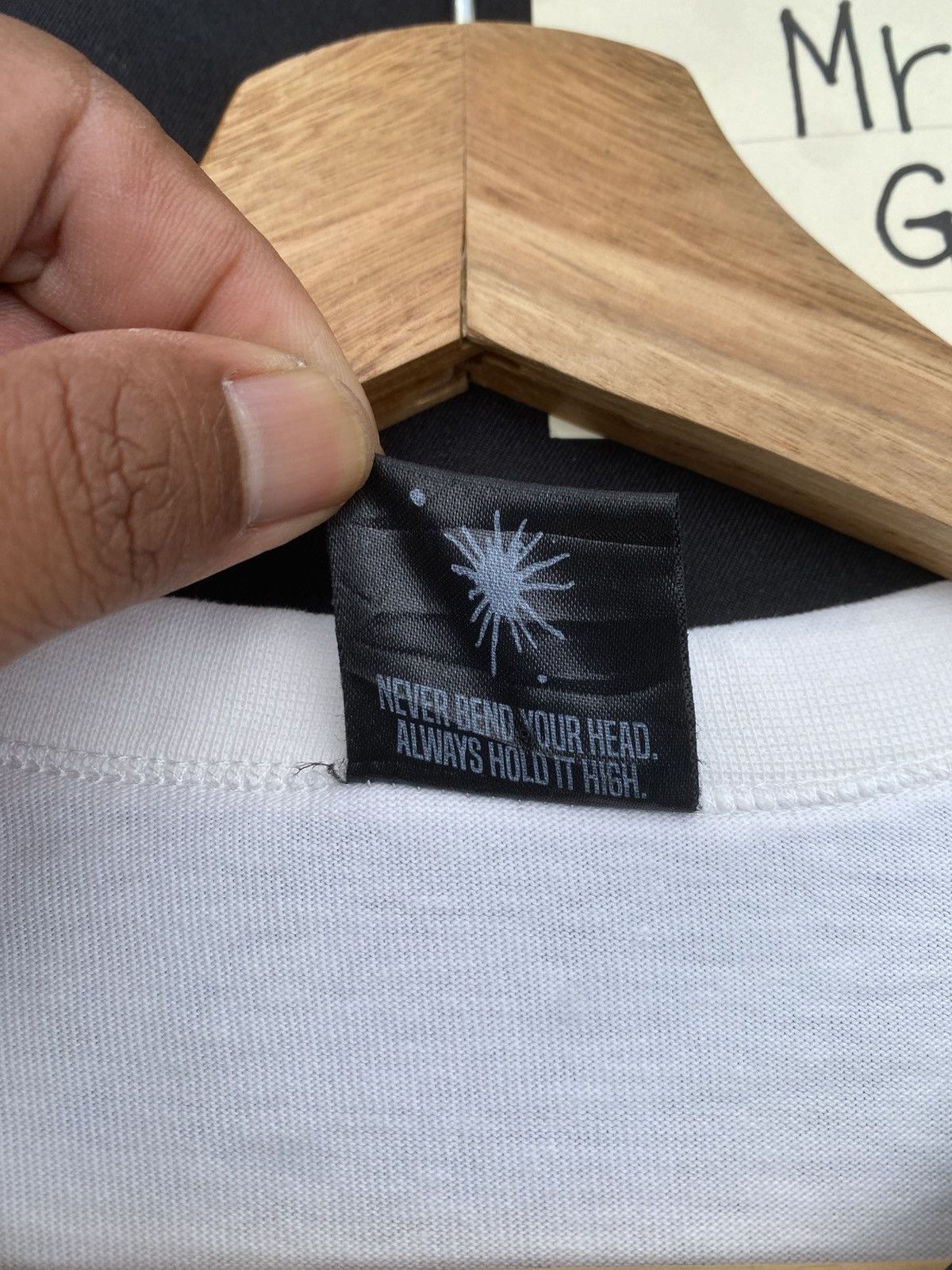 Maison MIHARA YASUHIRO Rare Miharayasuhiro Communications x GU Tshirt Size US L / EU 52-54 / 3 - 9 Thumbnail