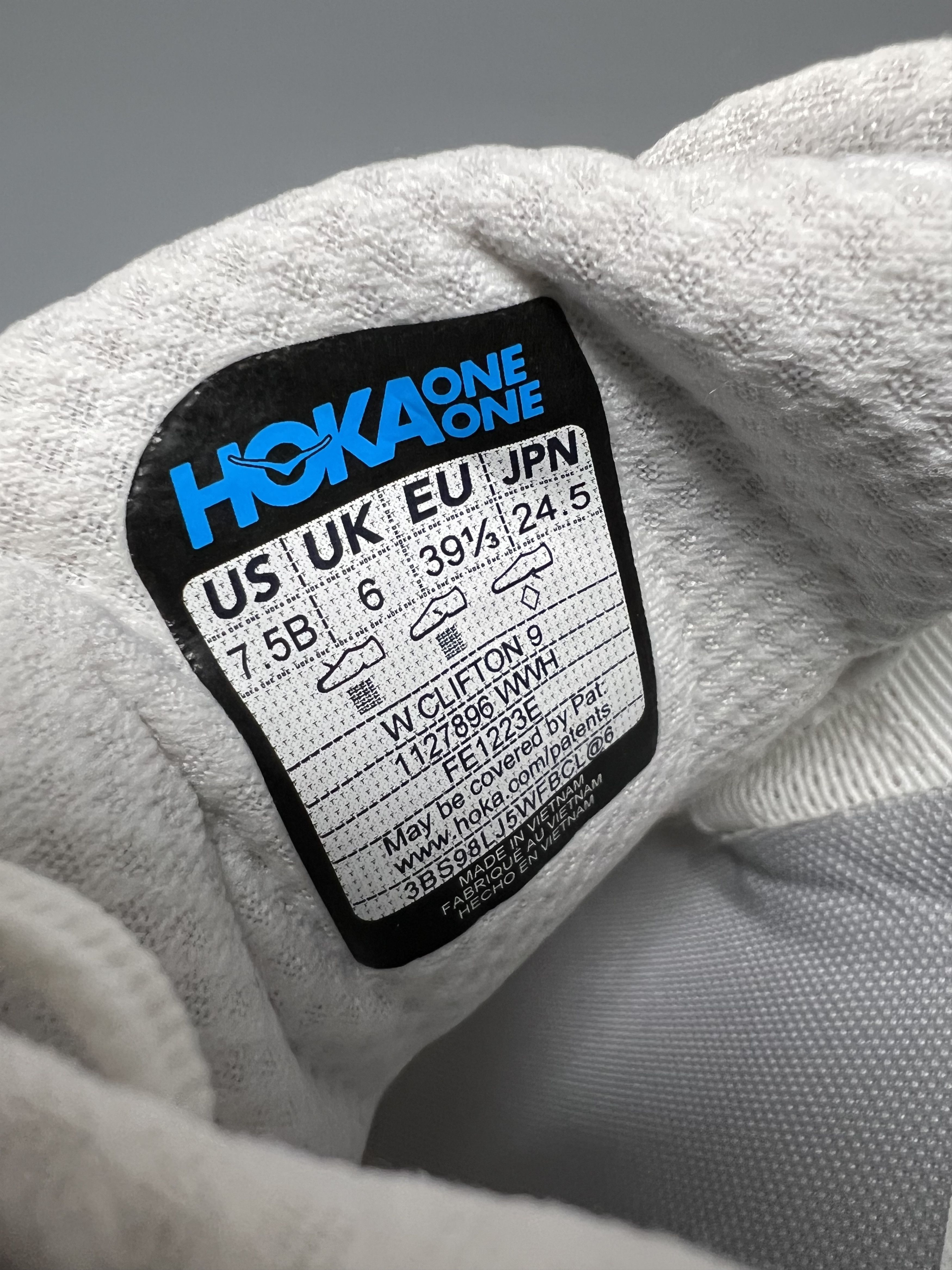 Hoka 7.5B Hoka One One Clifton 9 Running Shoes Walking Gym Size US 7.5 / IT 37.5 - 7 Thumbnail