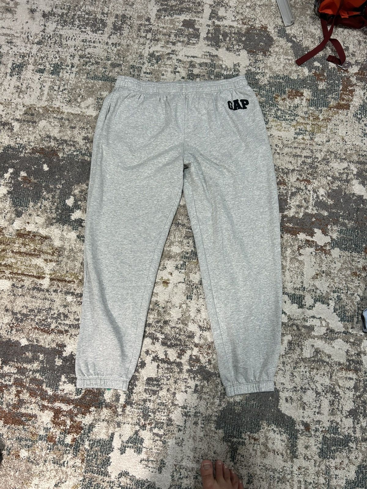 Gap Y2k Gap Arc Logo Sweatpants Size US 32 / EU 48 - 1 Thumbnail
