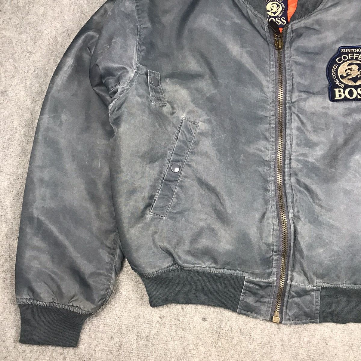 Japanese Brand SUNTORY BOSS COFFEE BOMBER FADED JACKET Size US M / EU 48-50 / 2 - 3 Thumbnail