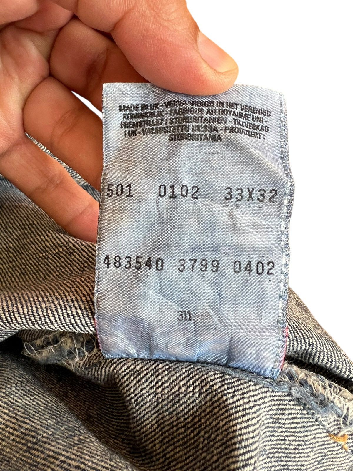 Levi's Vintage Levis 501 Distress Jean Very Rare Size US 31 - 15 Thumbnail