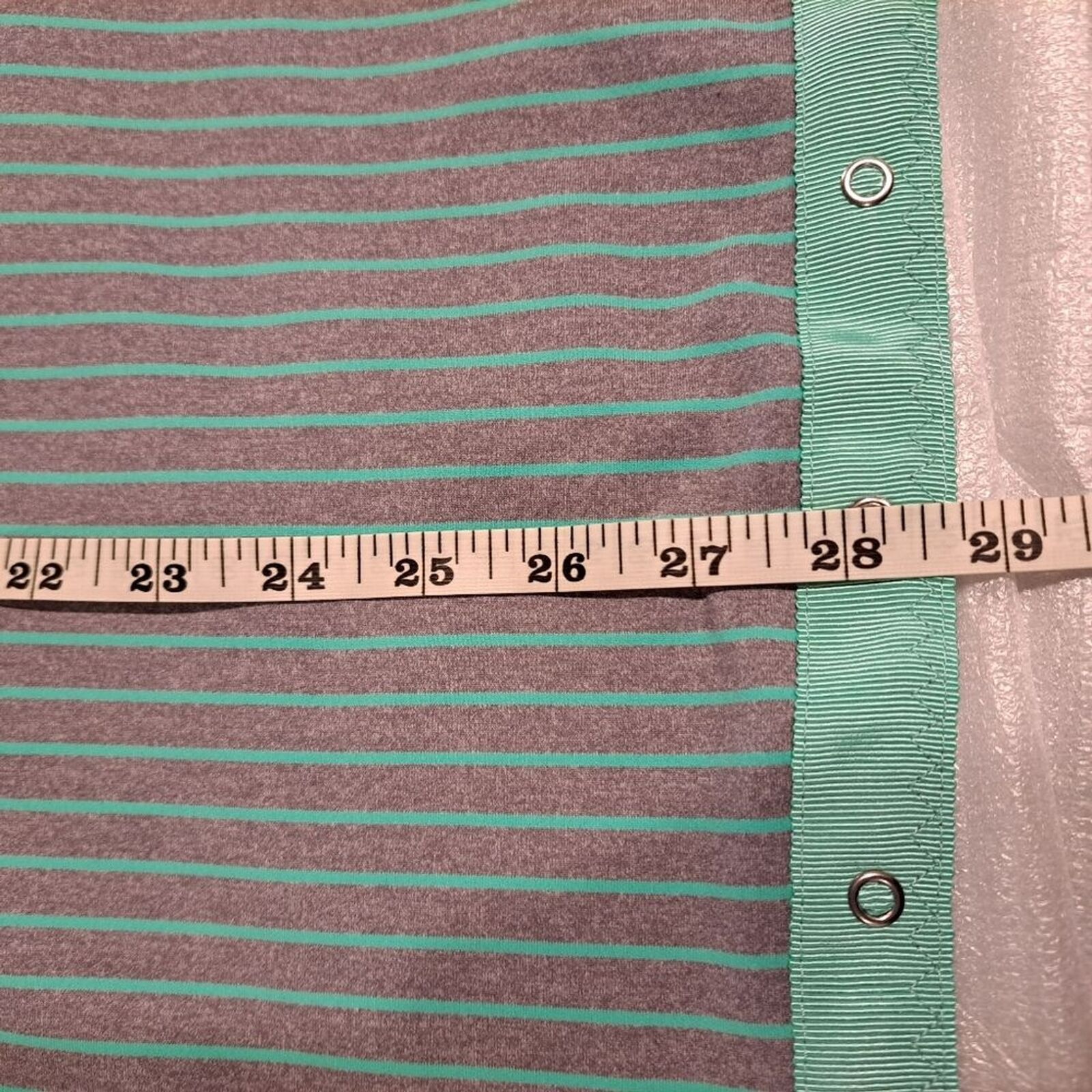 Lululemon Lululemon Vinyasa Scarf Wrap Gray Mint Green Stripes Snaps Size ONE SIZE - 8 Thumbnail