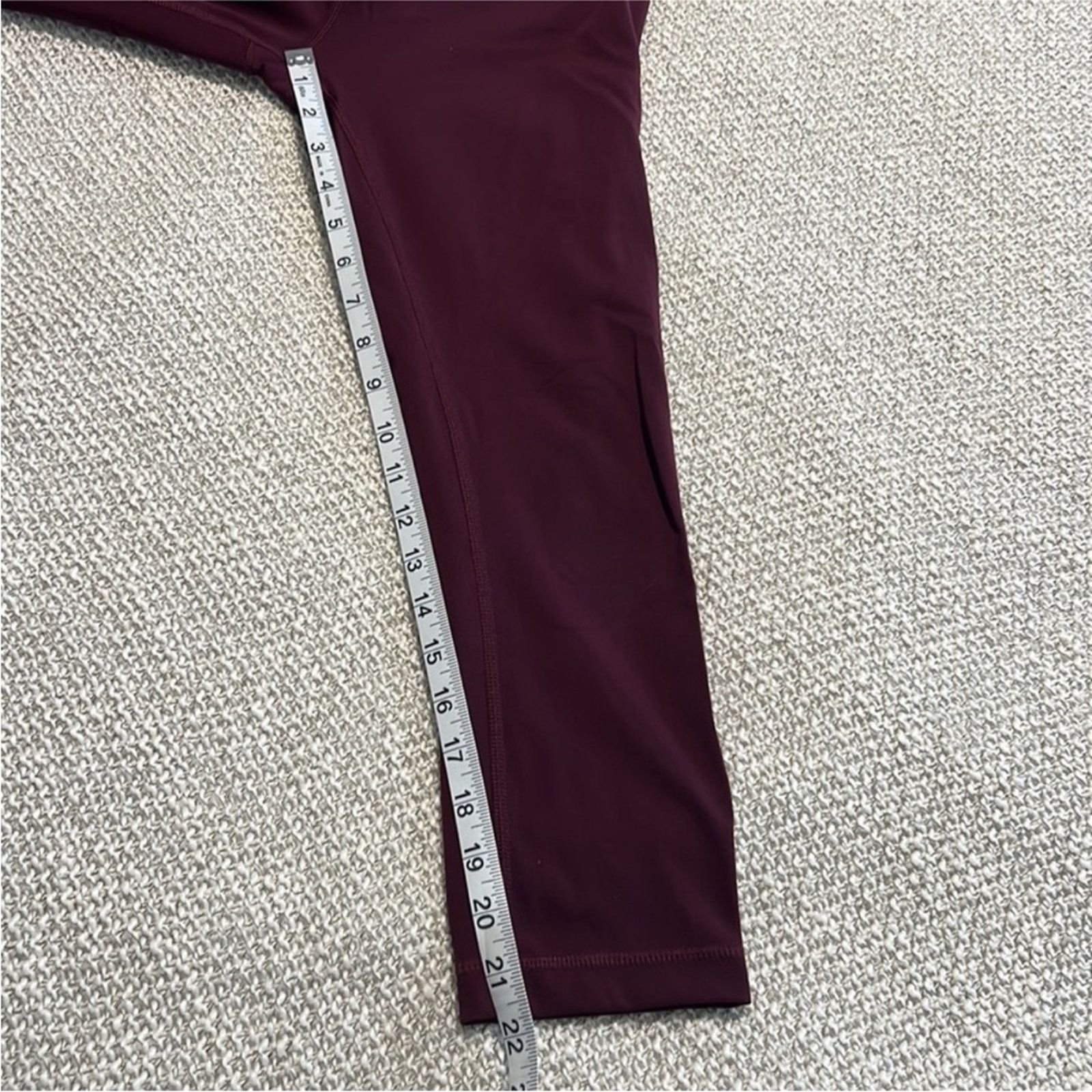 Lululemon 015 - Lululemon Cropped Leggings 21" Inseam - Size 4 Size 27" / US 4 / IT 40 - 7 Thumbnail