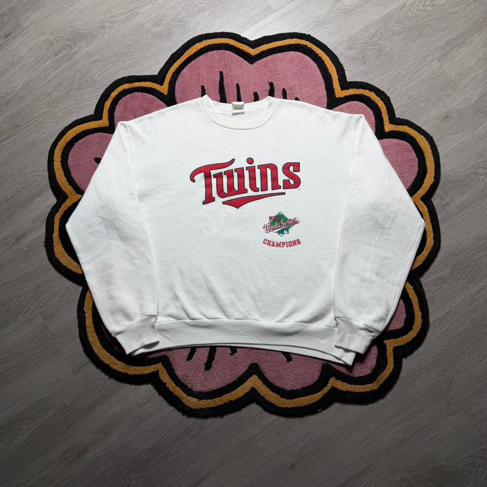 MLB × Vintage Vintage Minnesota Twins World Series Champions Sweatshirt Size US XL / EU 56 / 4 - 1 Thumbnail