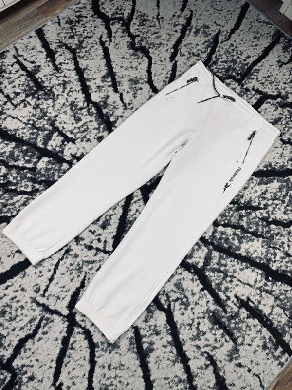 Reebok Vintage Reebok tracksuit white logo XS S Size US 28 / EU 44 - 2 Thumbnail