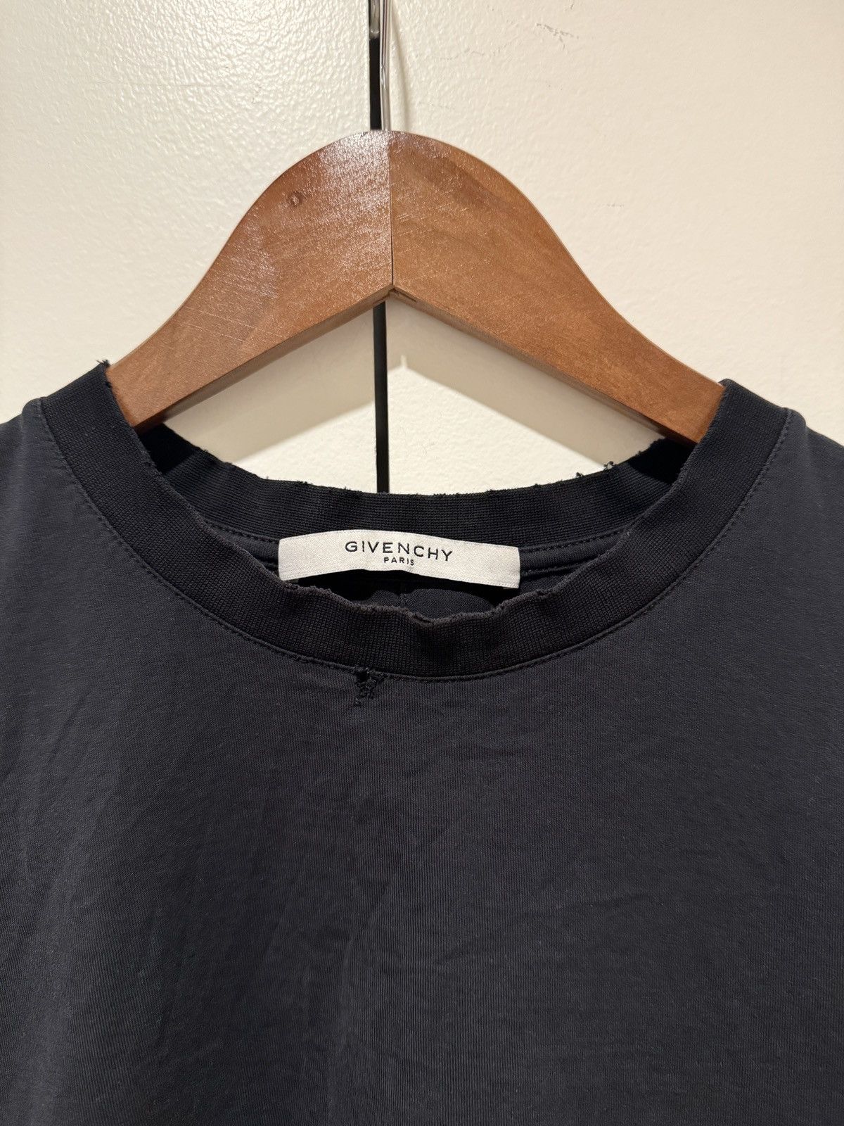 RARE Givenchy Cuban Fit T-Shirt