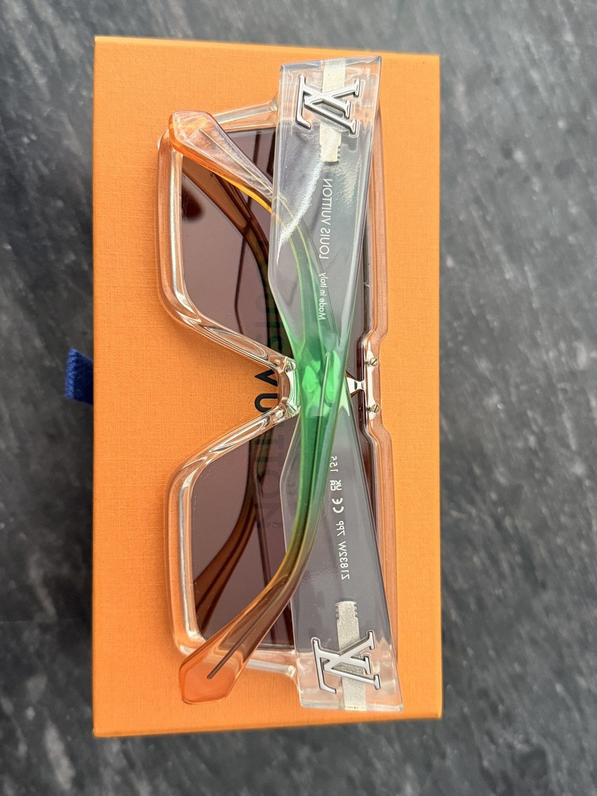 Louis Vuitton Louis Vuitton Clear Frame cyclone Sunglasses - multicolored Size ONE SIZE - 4 Thumbnail