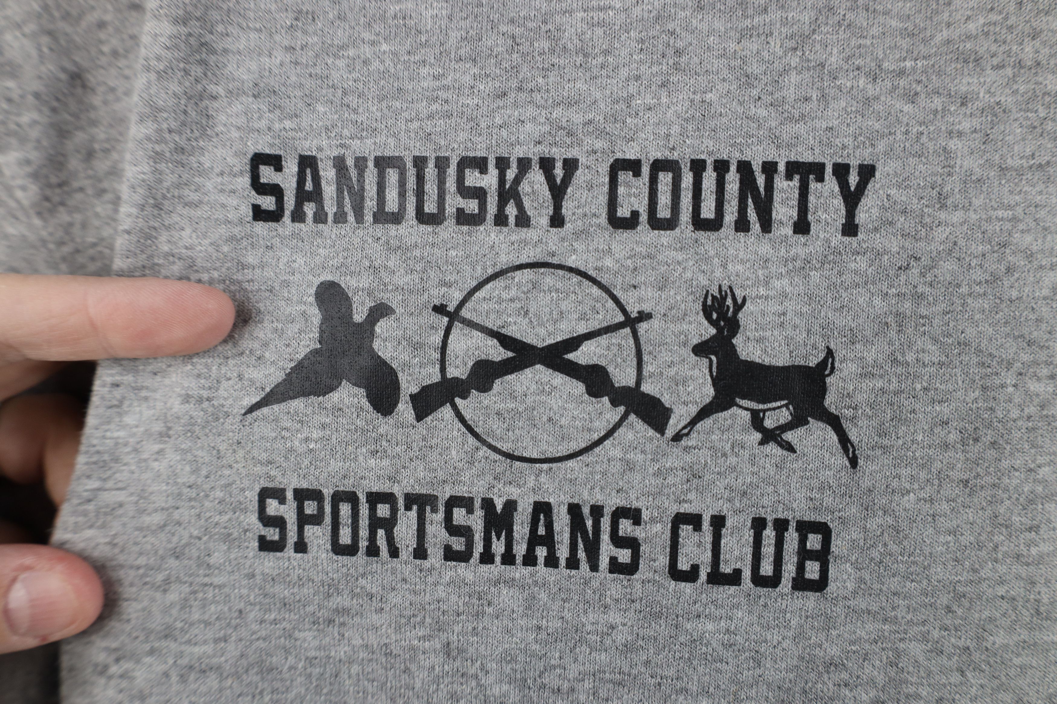 Vintage Vintage Sandusky Country Sportsman Club Hunting T-Shirt Size US XL / EU 56 / 4 - 5 Thumbnail
