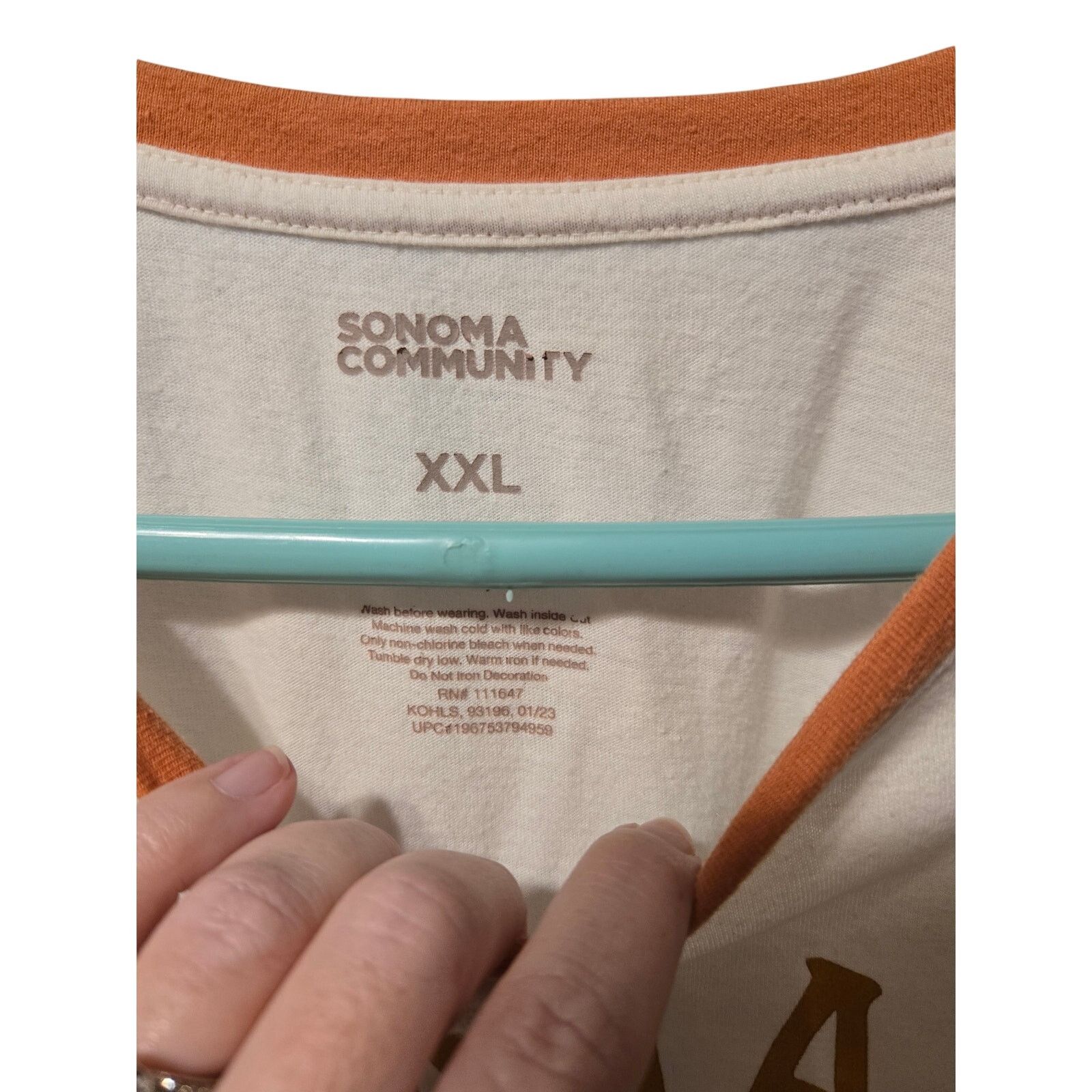 Sonoma Sonoma Community "Ama A Tu Mama" Raglan Tee XXL Size XXL / US 16-18 / IT 52-54 - 3 Thumbnail