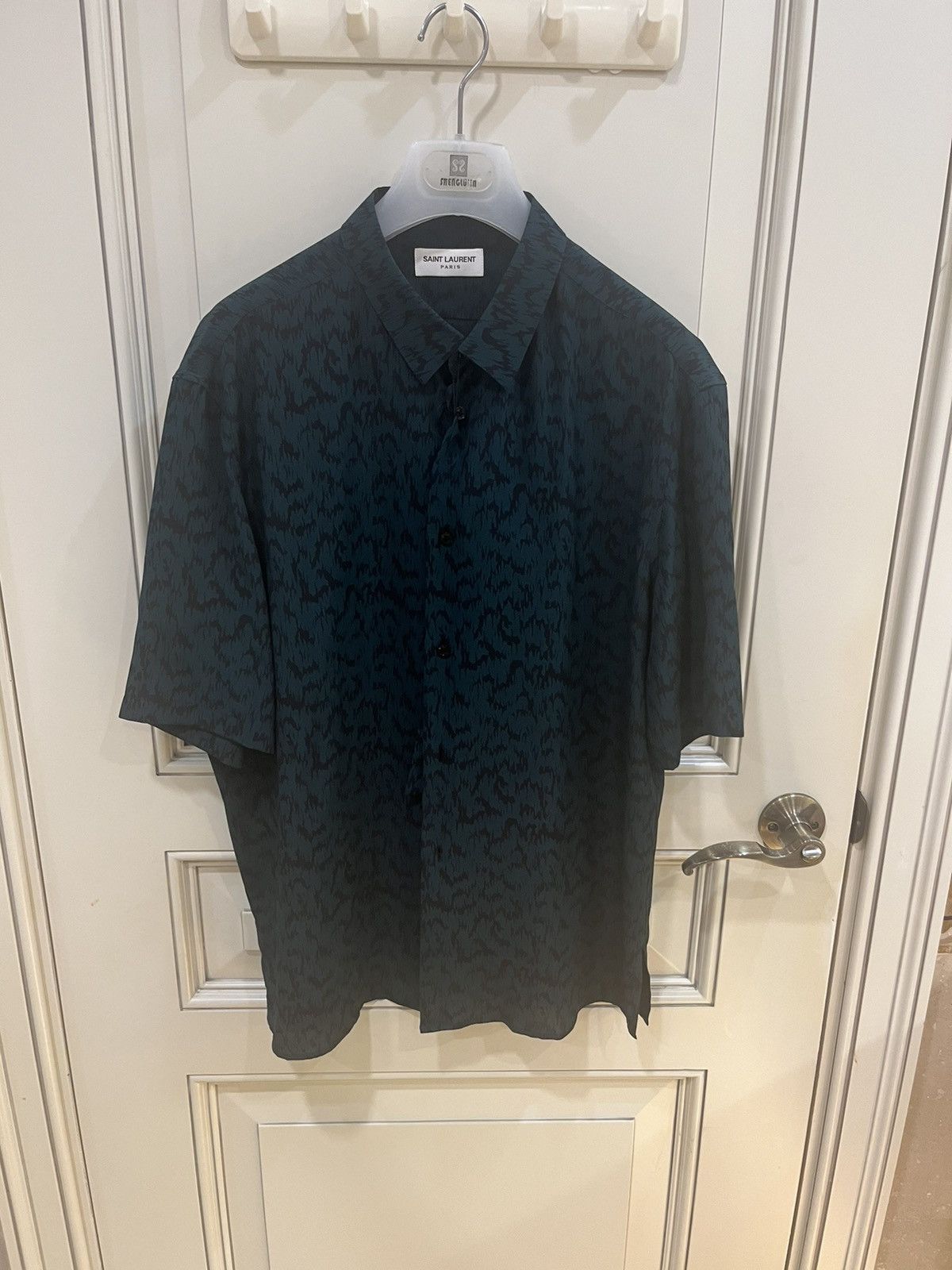 Saint Laurent Paris Abstract print silk shirt collar size39 Size US M / EU 48-50 / 2 - 3 Thumbnail