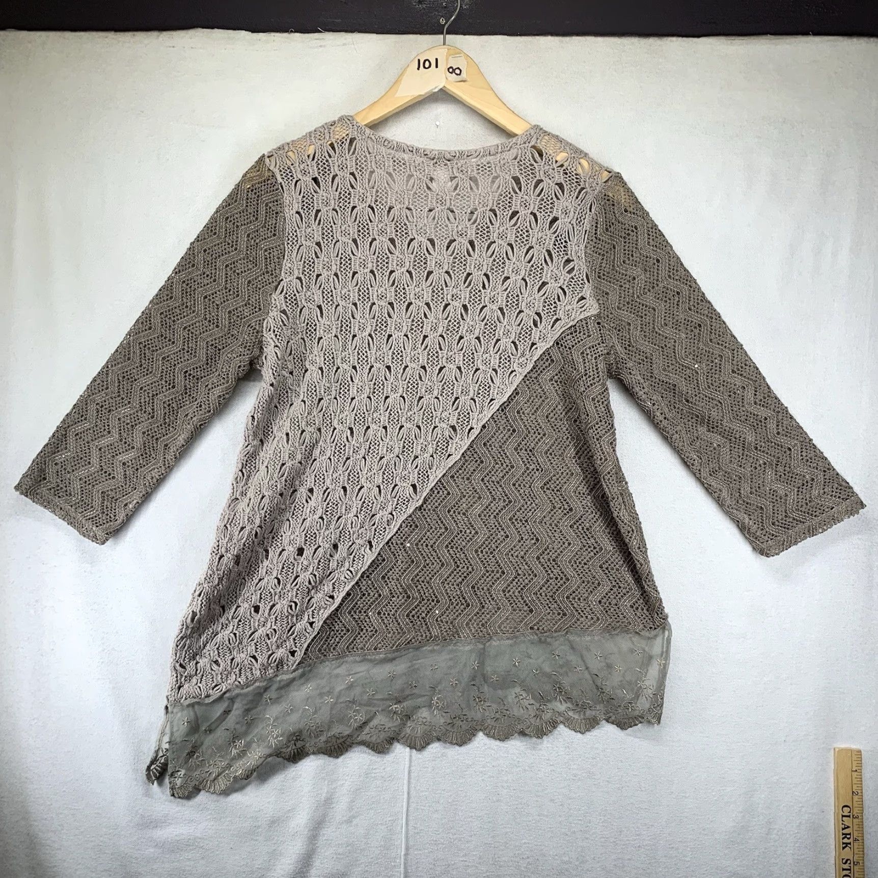 Vintage Chico's Tunic Women's Large Brown Crochet Knit Lace Trim Whimsy Linen Blend Shirt Adult Large Brown Geometric 3/4 Sleeve Casual Womens Size L / US 10 / IT 46 - 2 Thumbnail