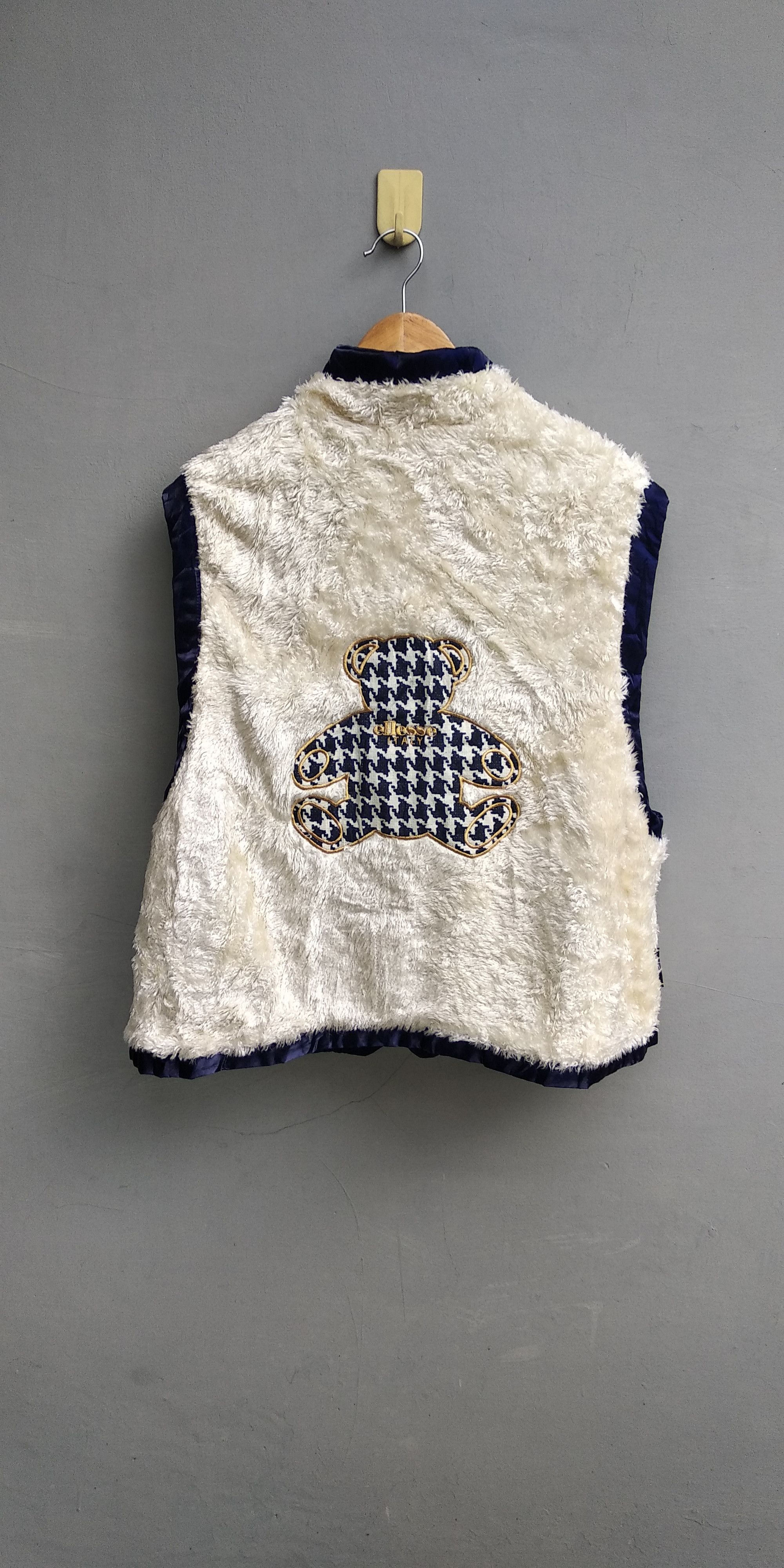 Japanese Brand Ellesse bear 2in1 vest jacket Size US L / EU 52-54 / 3 - 1 Thumbnail