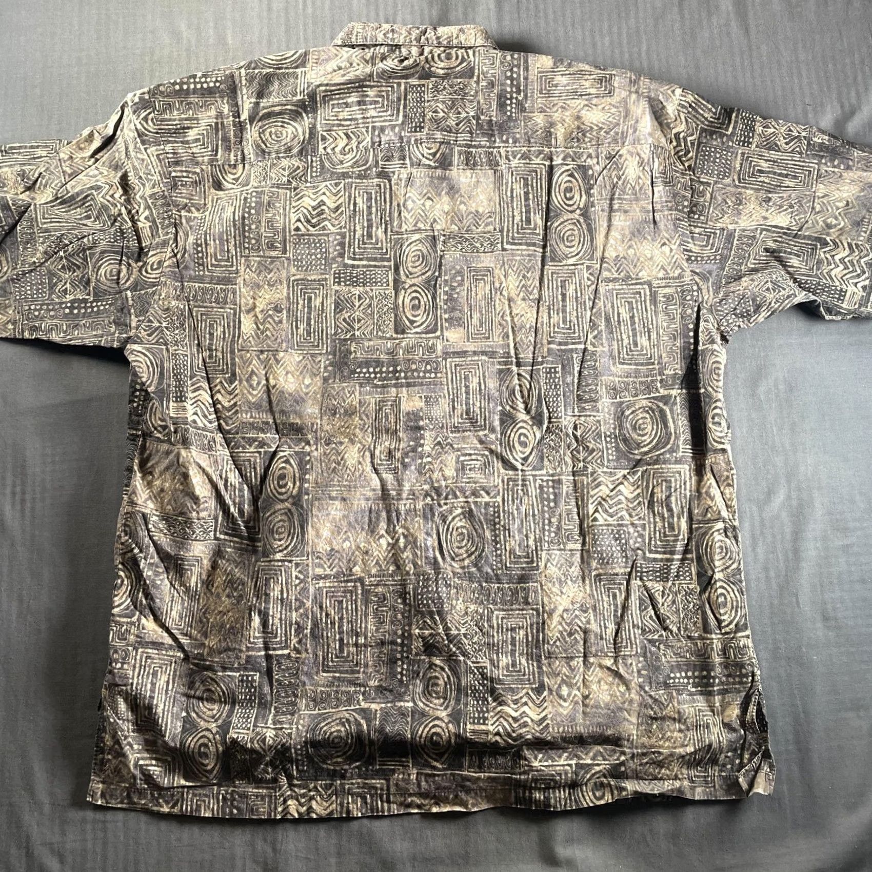 Tori Richard Tori Richard Shirt Mens Large Brown Hawaiian Aloha Geometric Lawn Hawaii USA Size US L / EU 52-54 / 3 - 6 Thumbnail