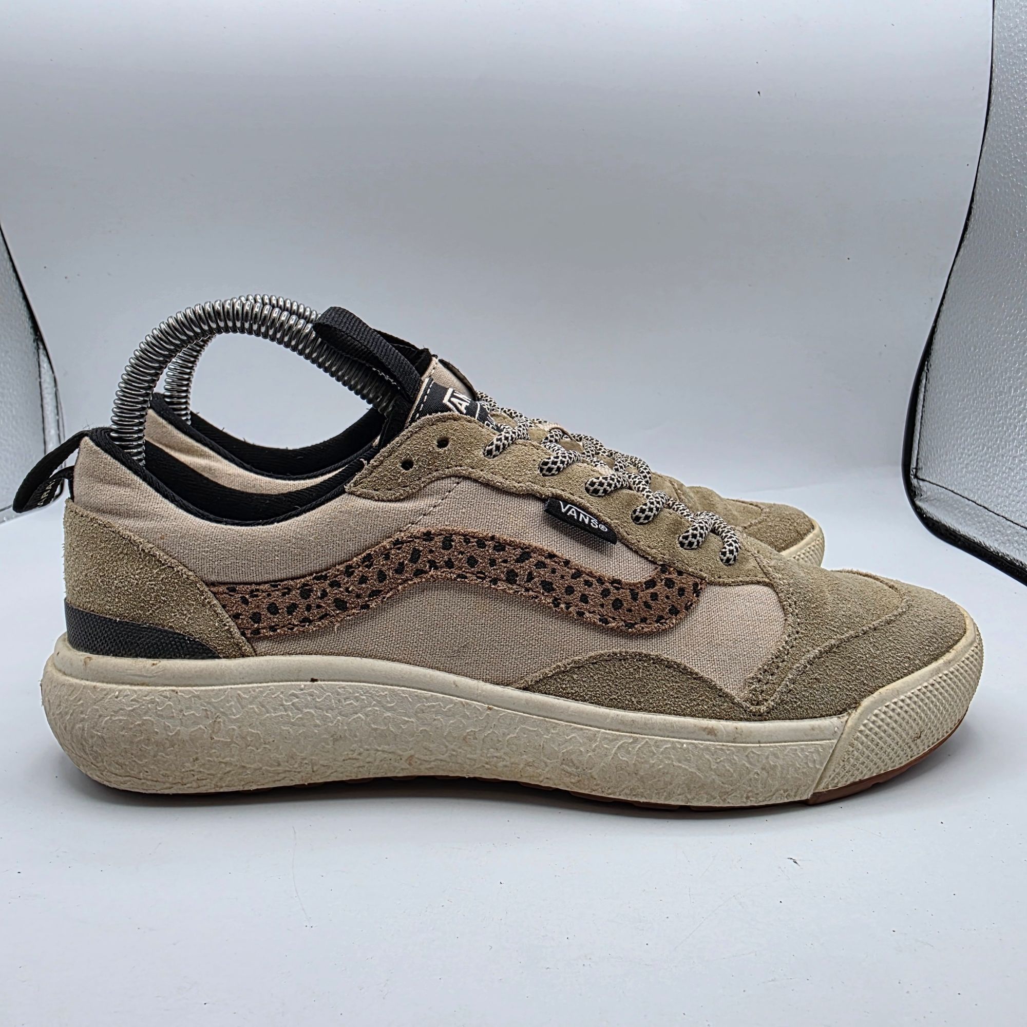 Vans Vans UltraRange Exo Womens Size 7.5 Beige Brown Casual Light Size US 7.5 / IT 37.5 - 12 Thumbnail