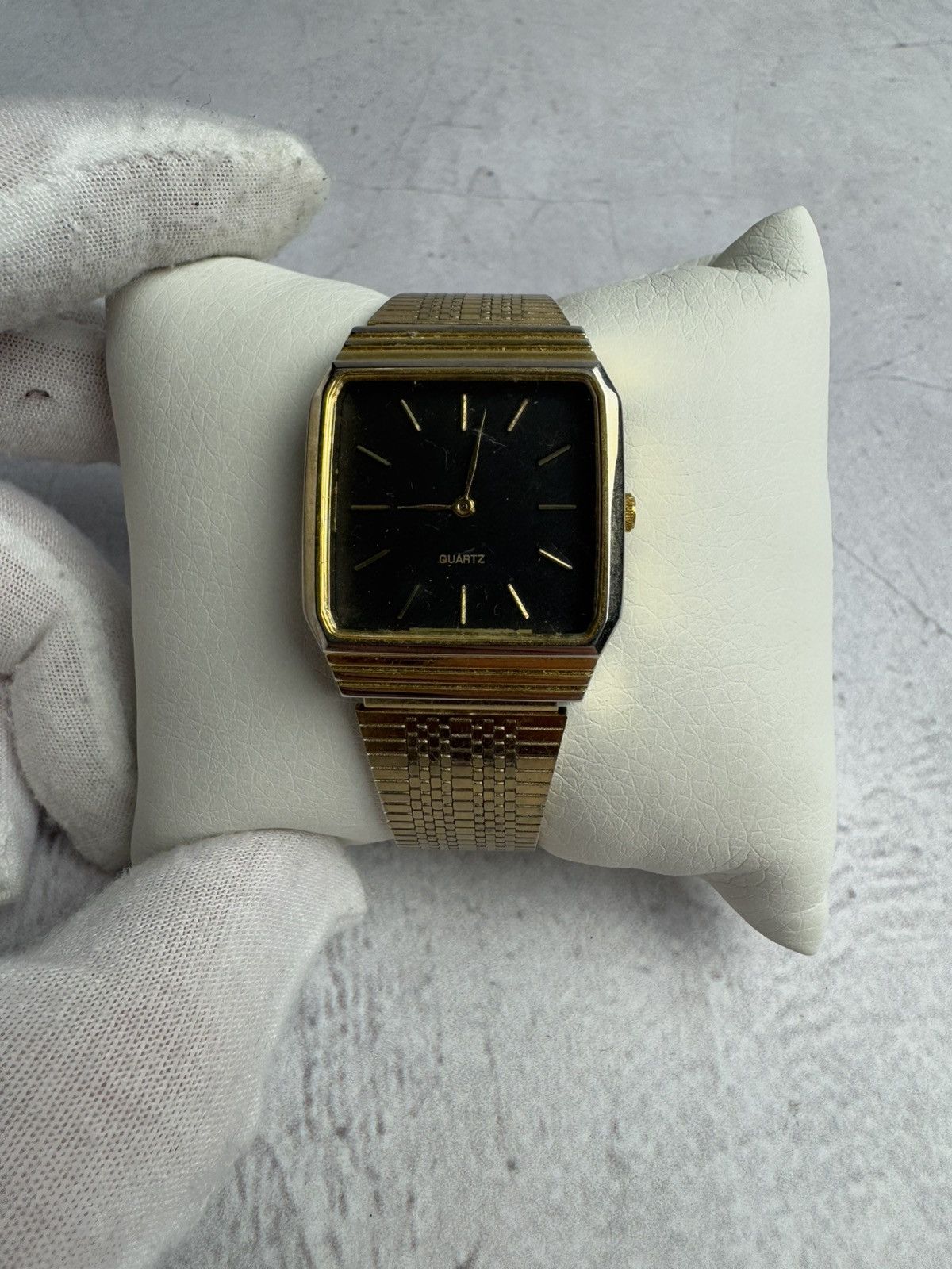 Japanese Brand × Vintage Vintage Futuristic Japanese Style Watch Size ONE SIZE - 1 Thumbnail