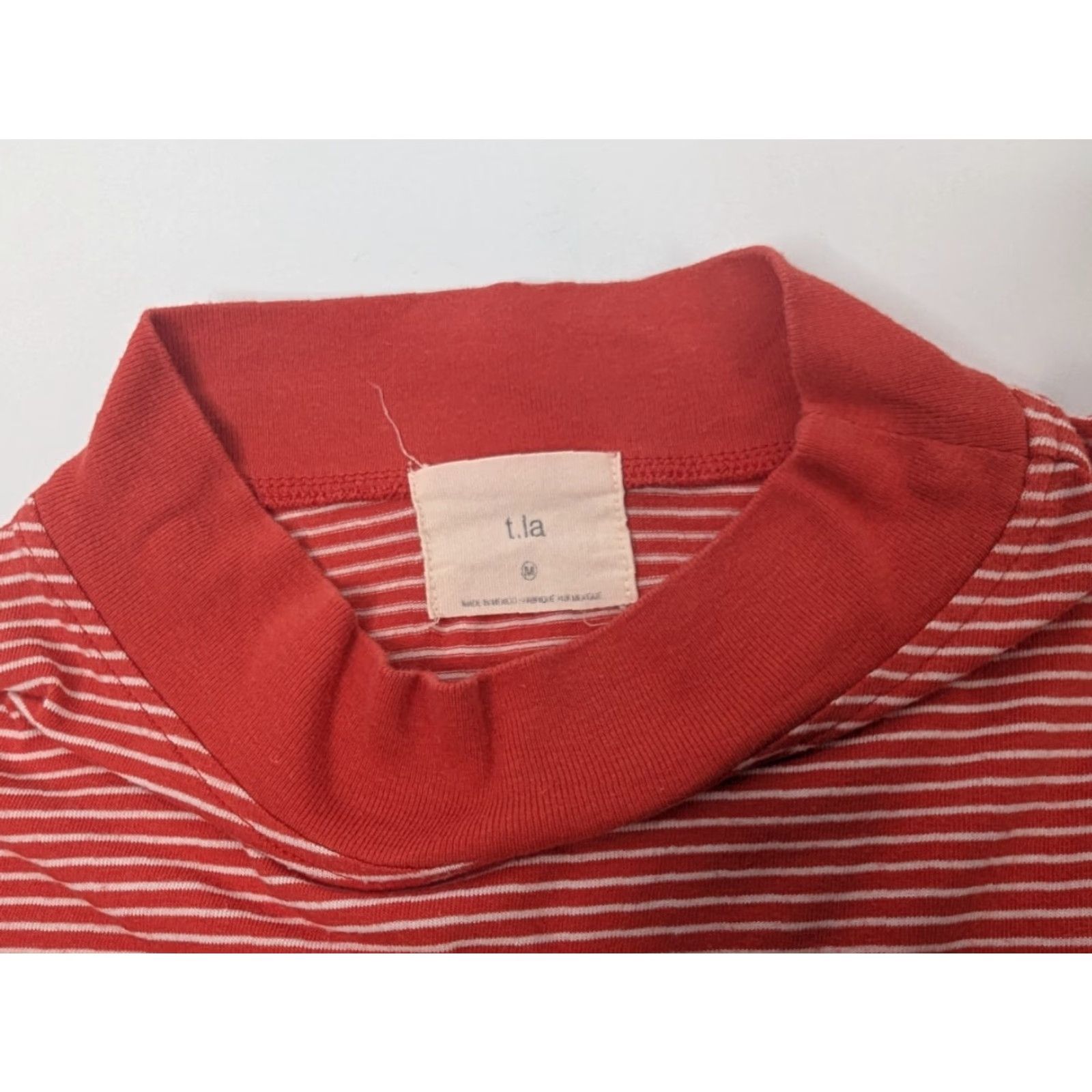 Anthropologie VINTAGE Anthropologie T.La Red and White Striped Mockneck Tee Size Medium Size M / US 6-8 / IT 42-44 - 6 Thumbnail