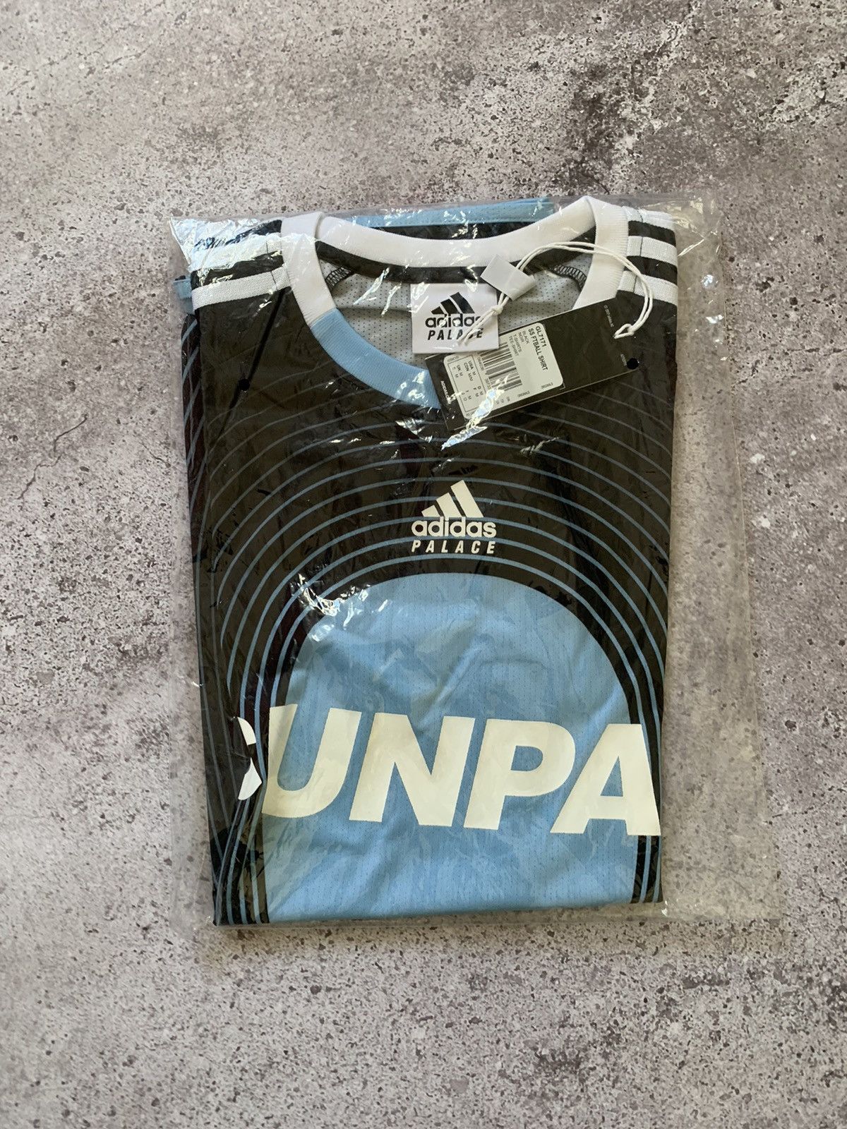 Adidas × Palace Palace Adidas sunpal jersey size M Size US M / EU 48-50 / 2 - 3 Thumbnail