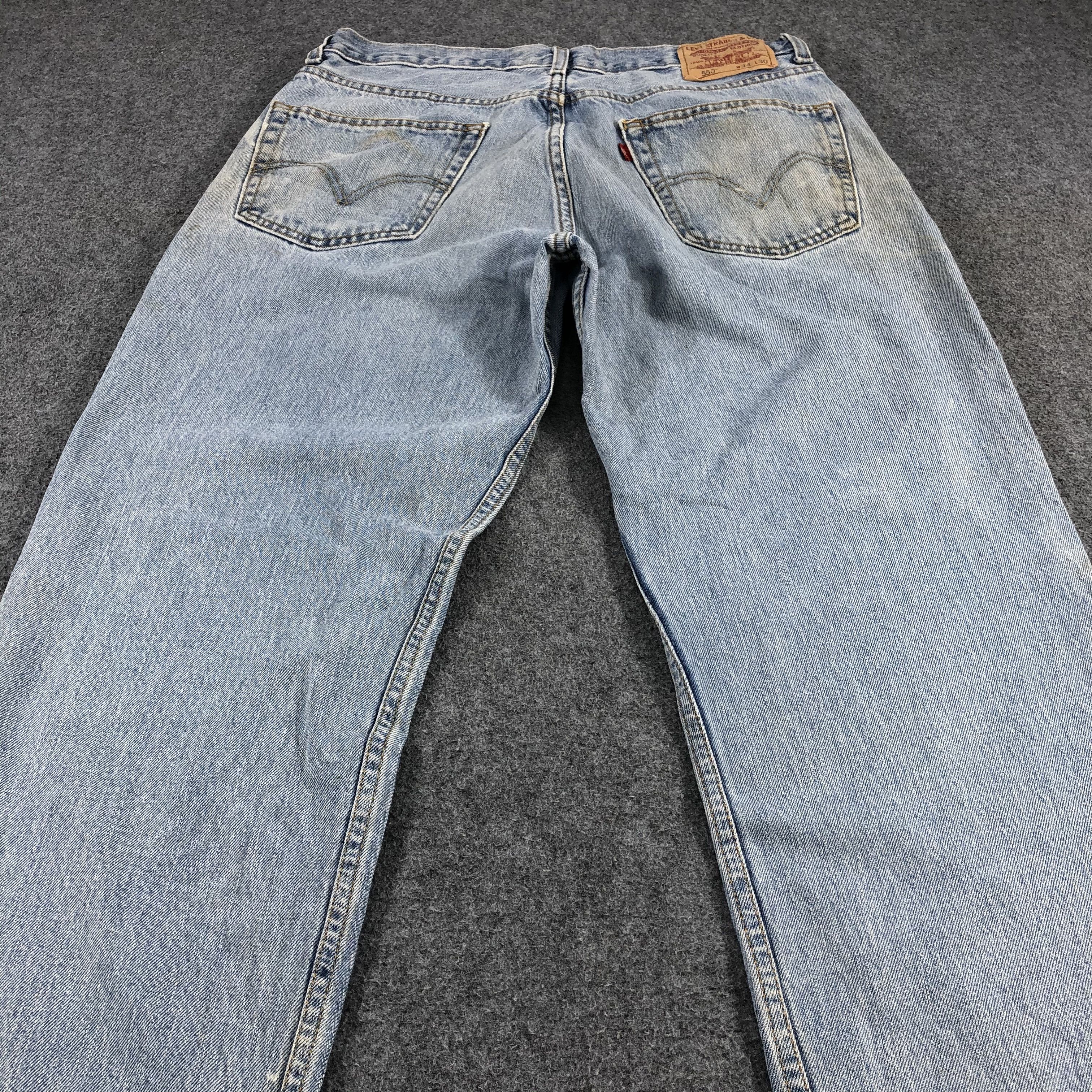 Levi's Vintage Levis 550 Jeans Dirty Medium Wash Denim KJ474 Size US 33 - 4 Thumbnail