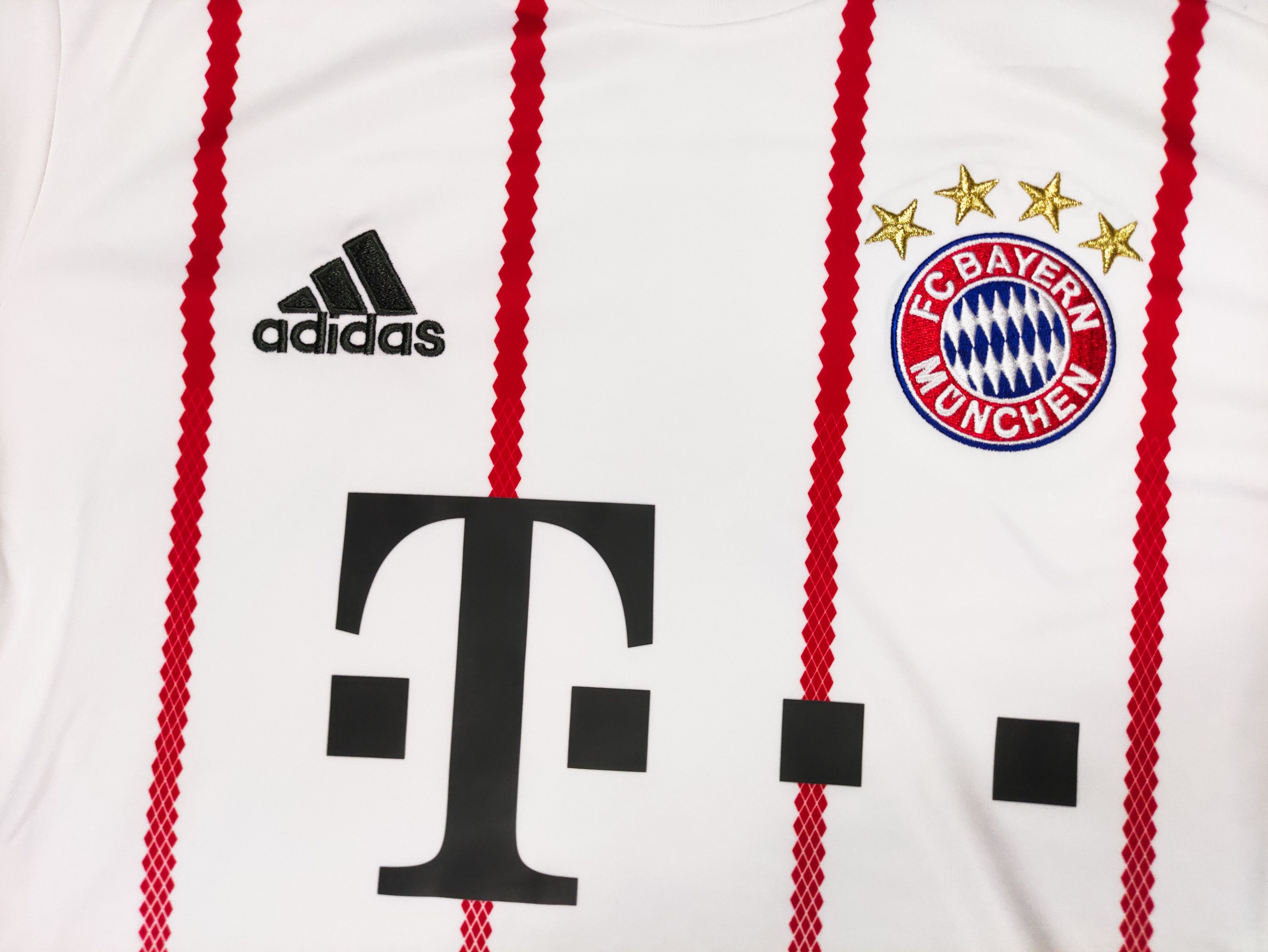 Adidas Bayern München 2017 2018 Adidas Third Shirt Kit Munich Size US S / EU 44-46 / 1 - 7 Thumbnail