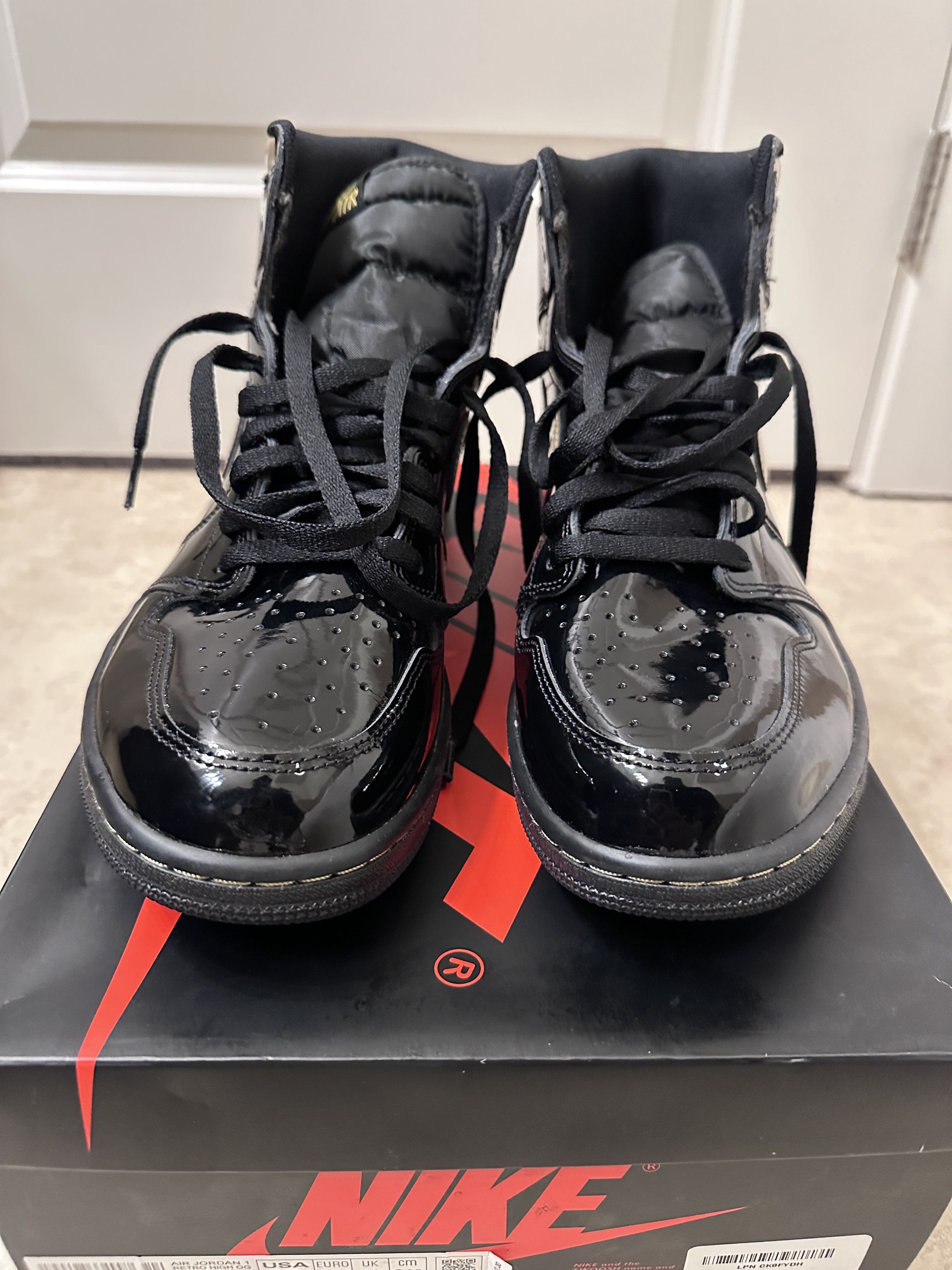 Jordan 1 Black Metallic