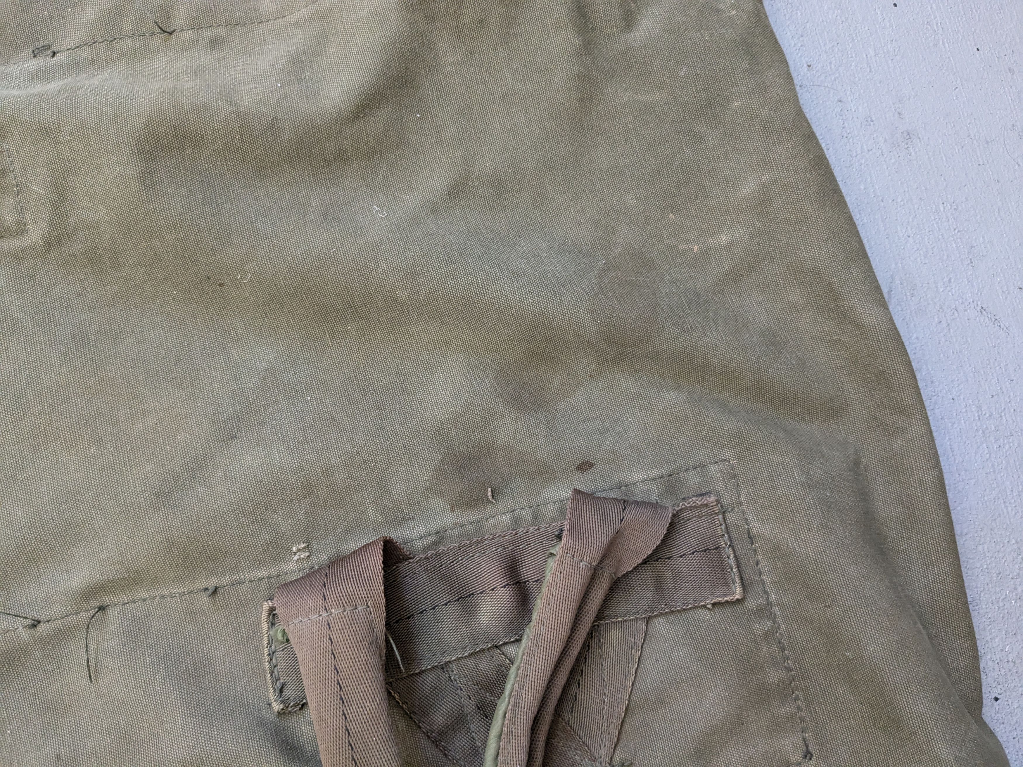 Vintage Vintage Military Duffle Bag Backpack Olive Green Canvas Size ONE SIZE - 3 Thumbnail