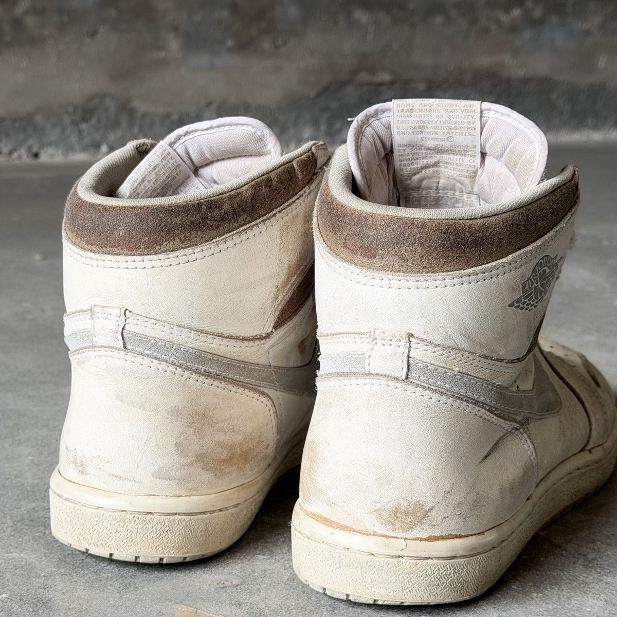 Nike THRASHED 1985 Neutral Grey Nike AIR JORDAN 1 High-Top Shoes Size US 10.5 / EU 43-44 - 6 Thumbnail
