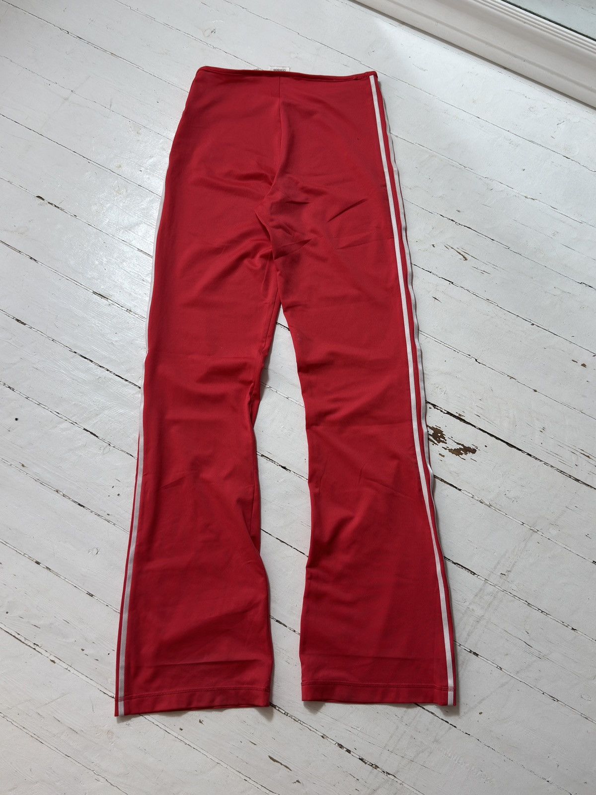Adidas VINTAGE ADIDAS 2000s THREE STRIPES FLARE PANTS Size 28" / US 6 / IT 42 - 3 Thumbnail