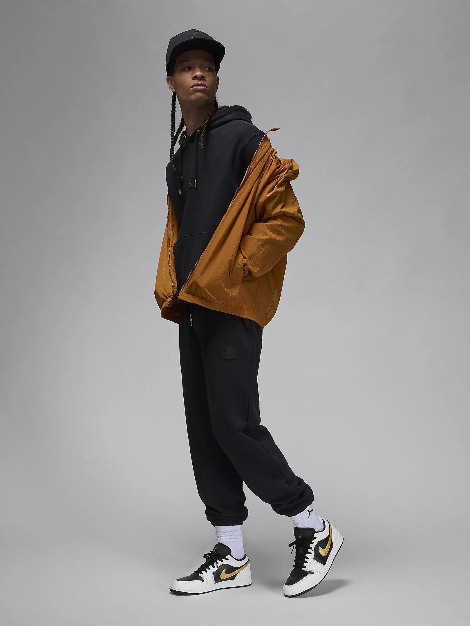 Jordan Brand × Nike Nike Air Jordan 1 Low 'Metallic Gold' 553558-172 Size US 12.5 / EU 45-46 - 8 Thumbnail