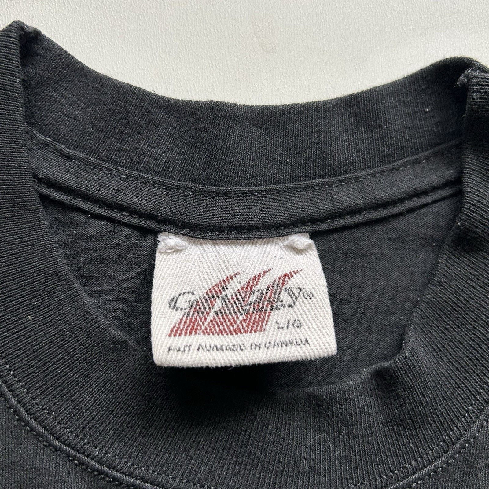 Vintage Vintage Faded Black Pocket T-Shirt Large 90s Single Stitch Size US L / EU 52-54 / 3 - 4 Thumbnail