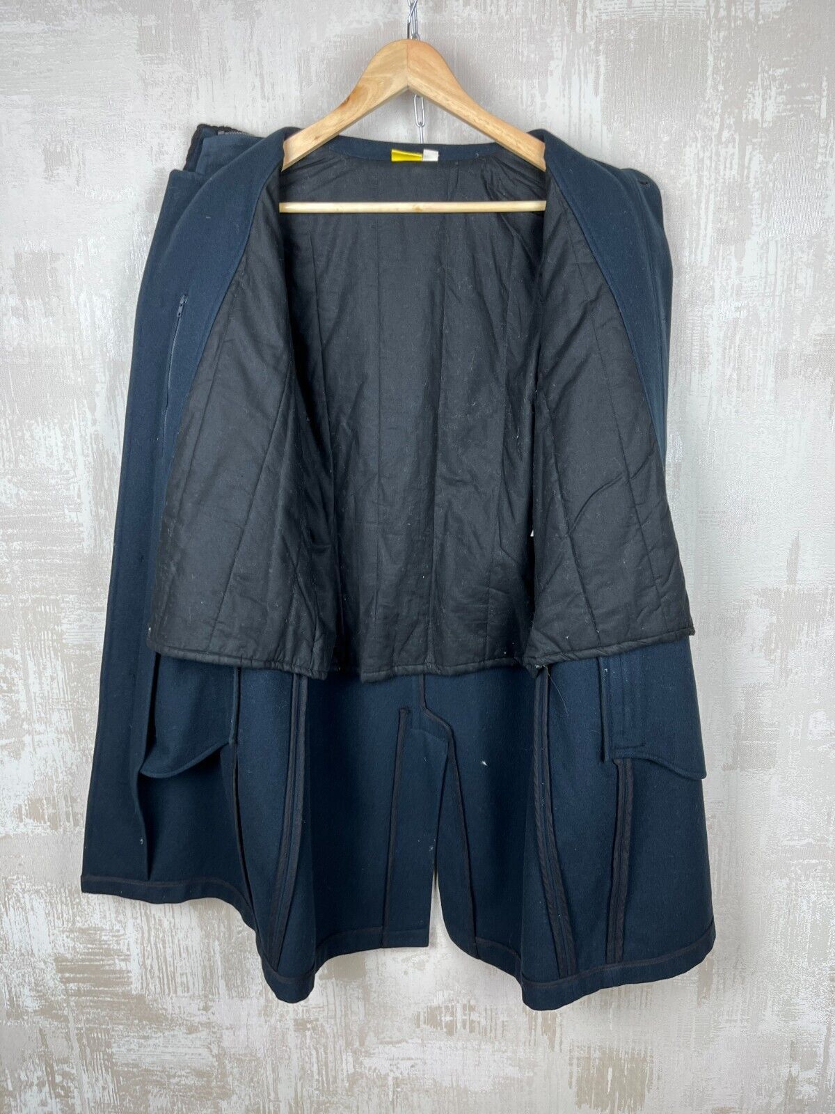 Mandarina Duck Vintage Mandarina Duck Wool Blend Overcoat Jacket Size US M / EU 48-50 / 2 - 12 Thumbnail