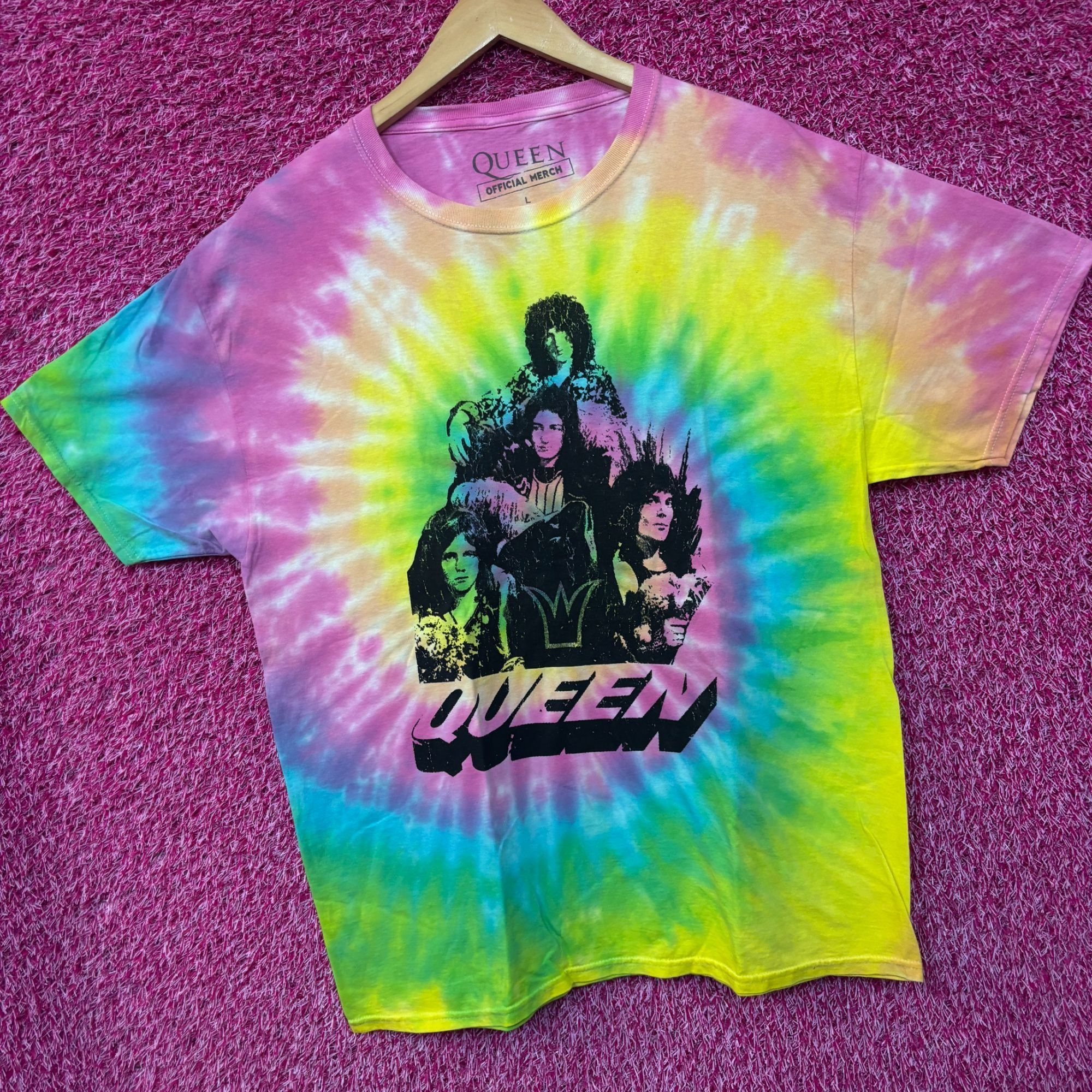 Band Tees Queen A Night at the Opera Bohemian Rhapsody Rock Tie Dye la Size US L / EU 52-54 / 3 - 3 Thumbnail
