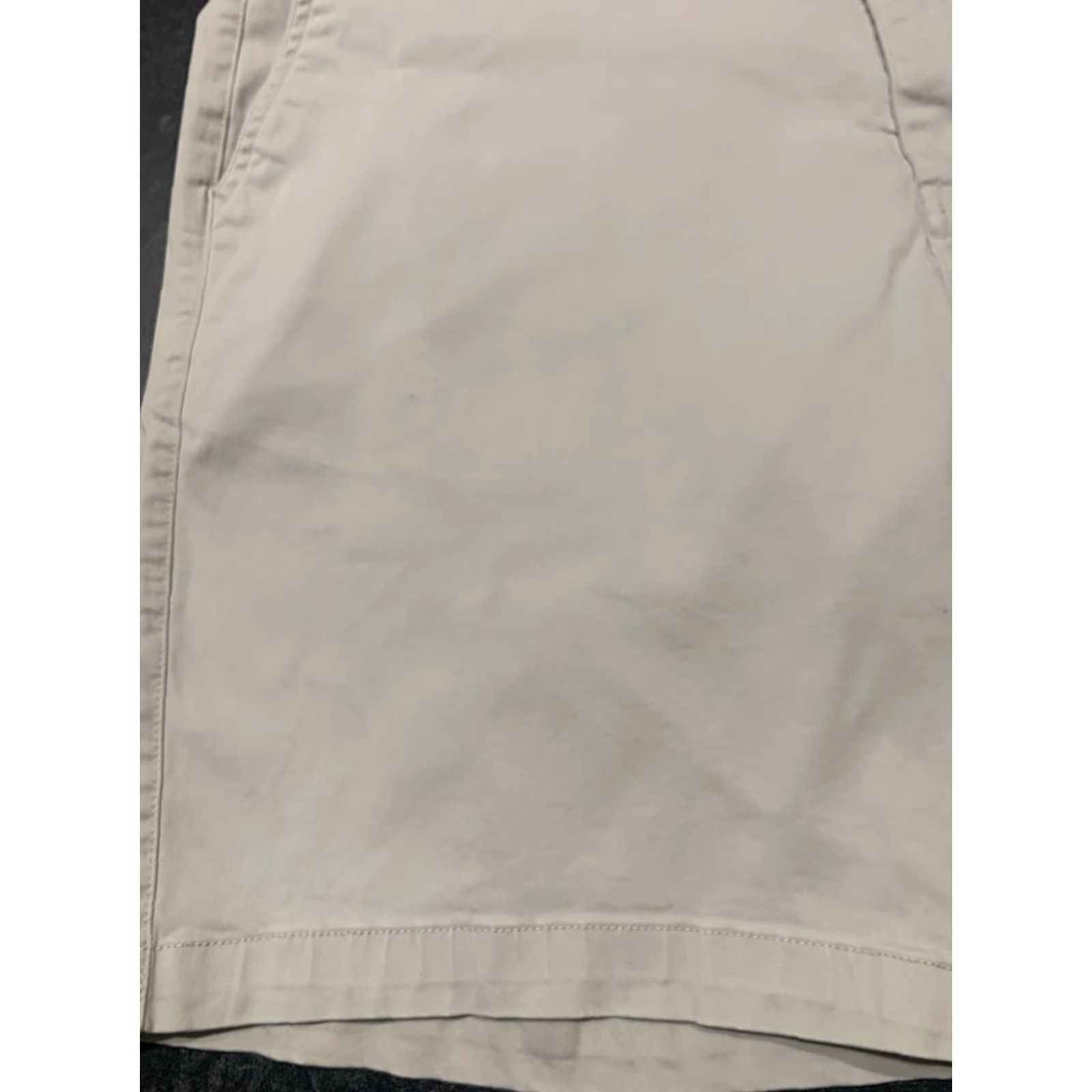 Vintage Fish Hippie Mens Chino Shorts 42 Beige Cotton Spandex Flat Front Casual Summer Size US 42 / EU 58 - 3 Thumbnail