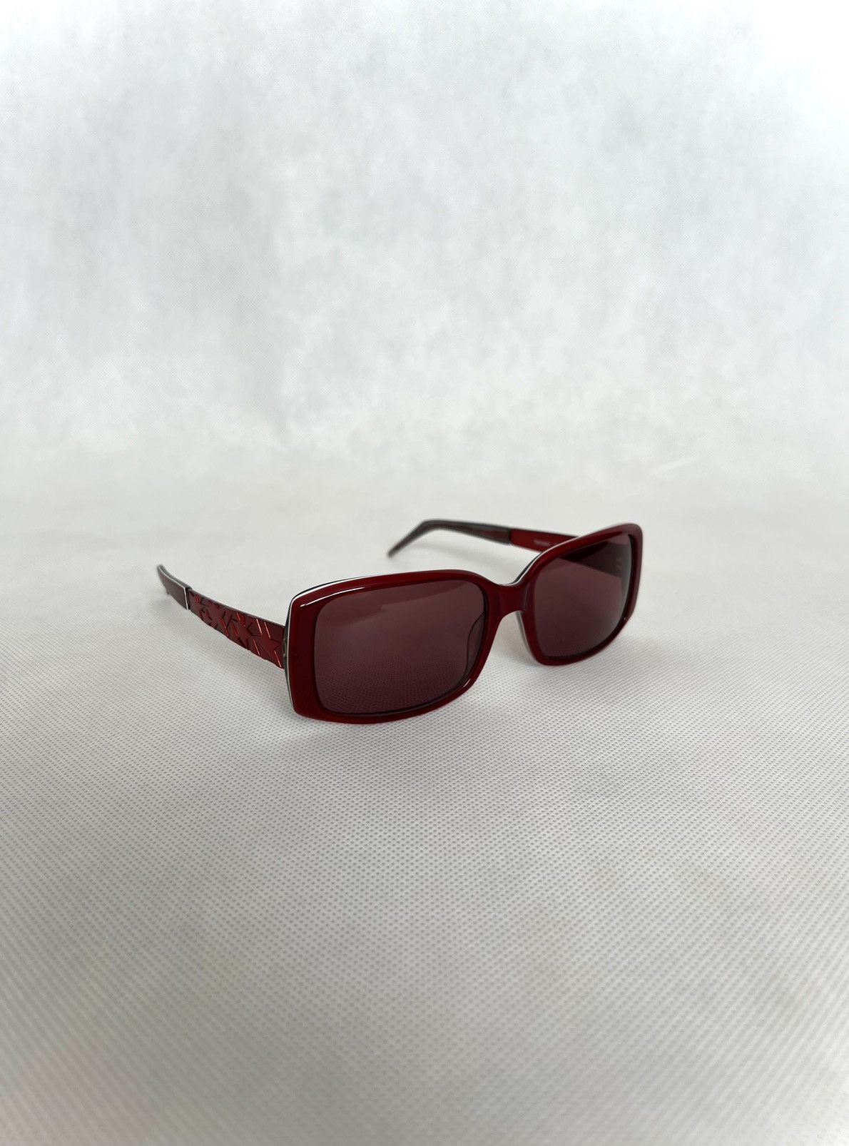 Mugler × Thierry Mugler Mugler Red Stars Sunglasses Avant Garde Size ONE SIZE - 1 Thumbnail