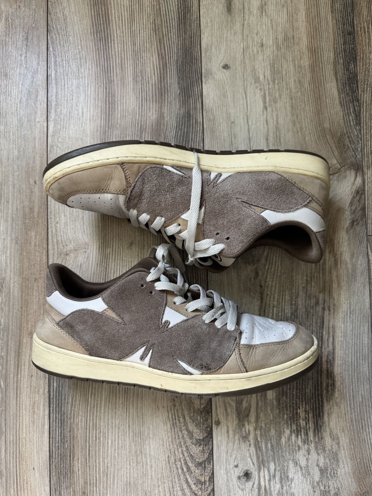 AMAC Studios RARE AMAC’s SB Dunk Butterfly v2 Size US 9.5 / EU 42-43 - 1 Thumbnail