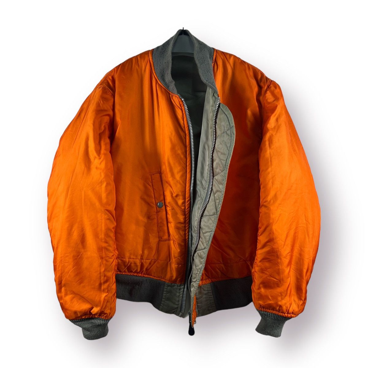 Alpha Industries RIOT🔥 VTG ALPHA INDUSTRIES INTERMEDIATE MA-1 BOMBER JACKET Size US L / EU 52-54 / 3 - 9 Thumbnail
