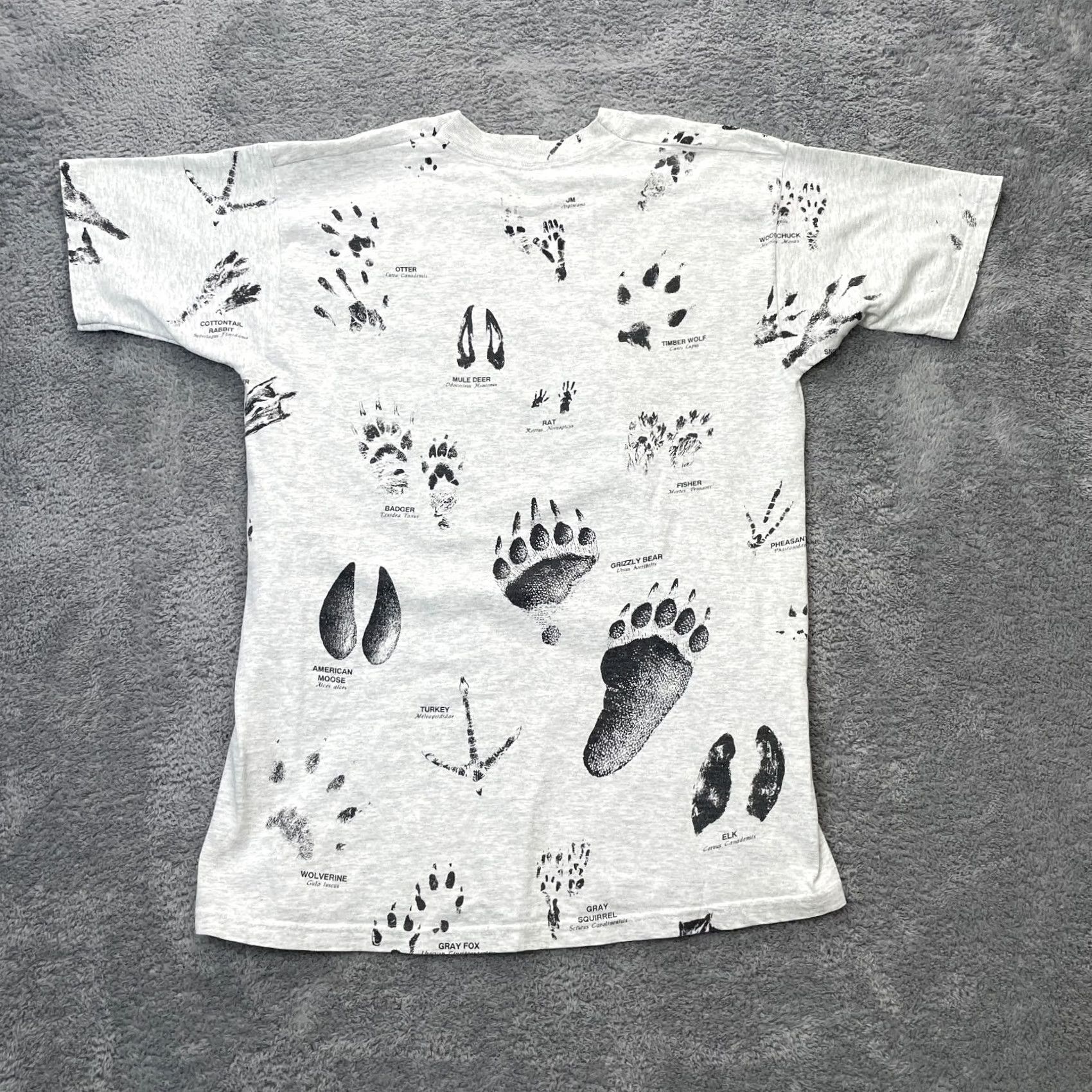 Fruit Of The Loom Fruit of the Loom Animal Tracks Shirt Mens Large Gray Nature AOP Outdoor Bushcraft Tracker Print Size US L / EU 52-54 / 3 - 4 Thumbnail