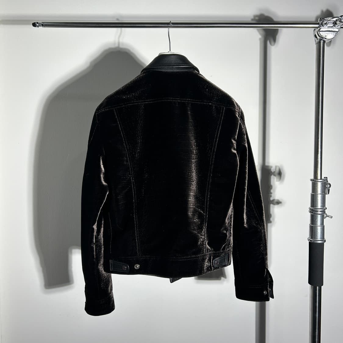 Tom Ford Tom Ford Leather Trimmed Croc-Effect Velvet Jacket Size US M / EU 48-50 / 2 - 4 Thumbnail